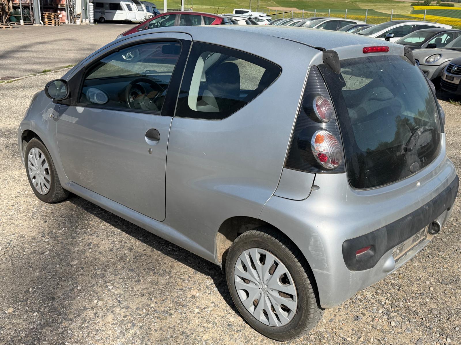 CITROEN C1 1.0i-image-10