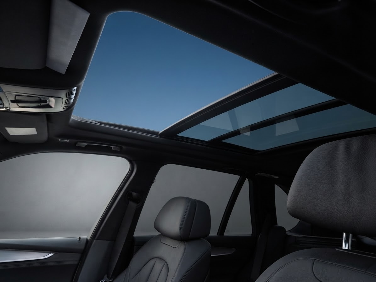 BMW X5 xDrive M50d Steptronic-image-10