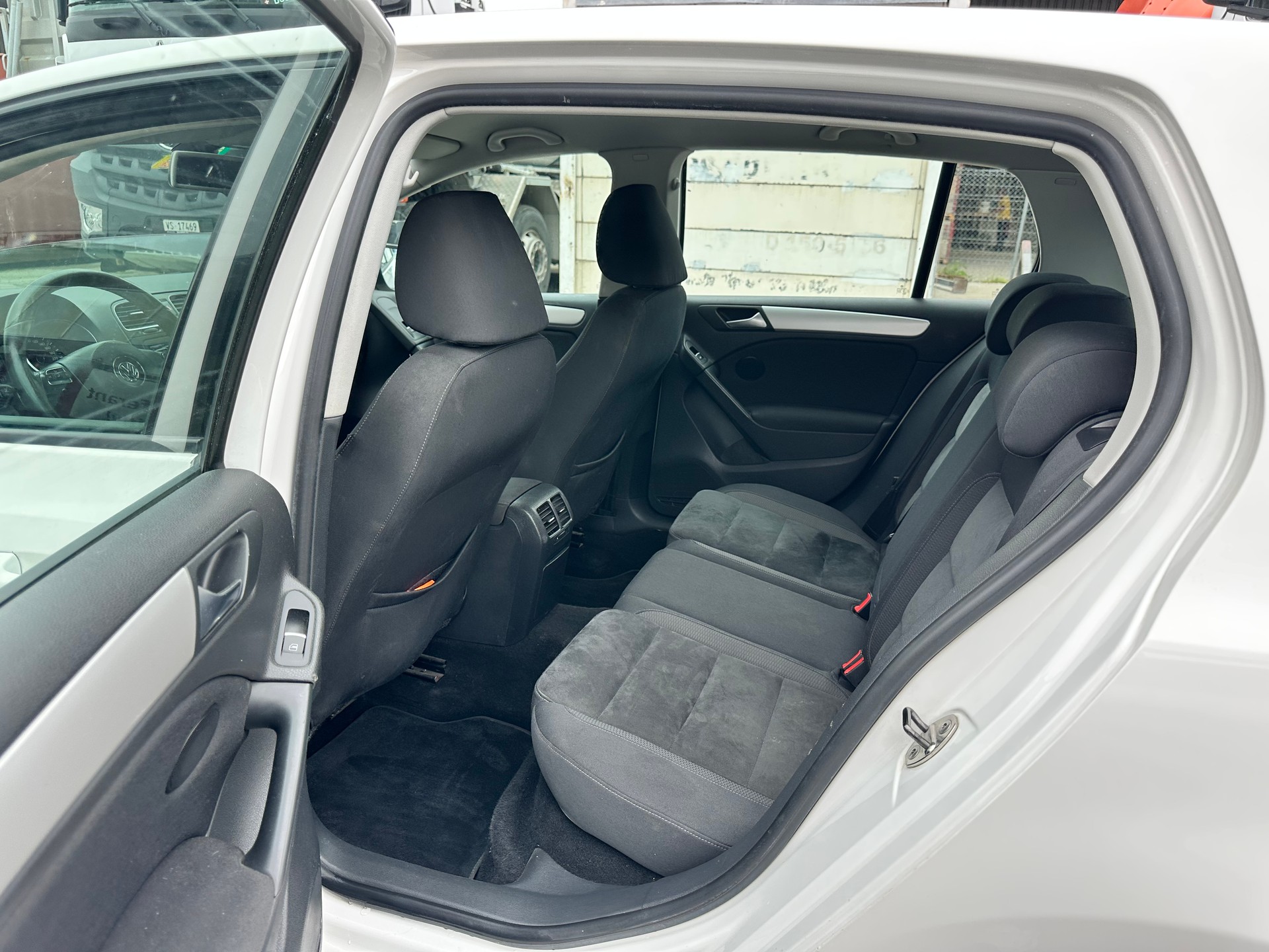 VW Golf 1.4 TSI Comfortline-image-15