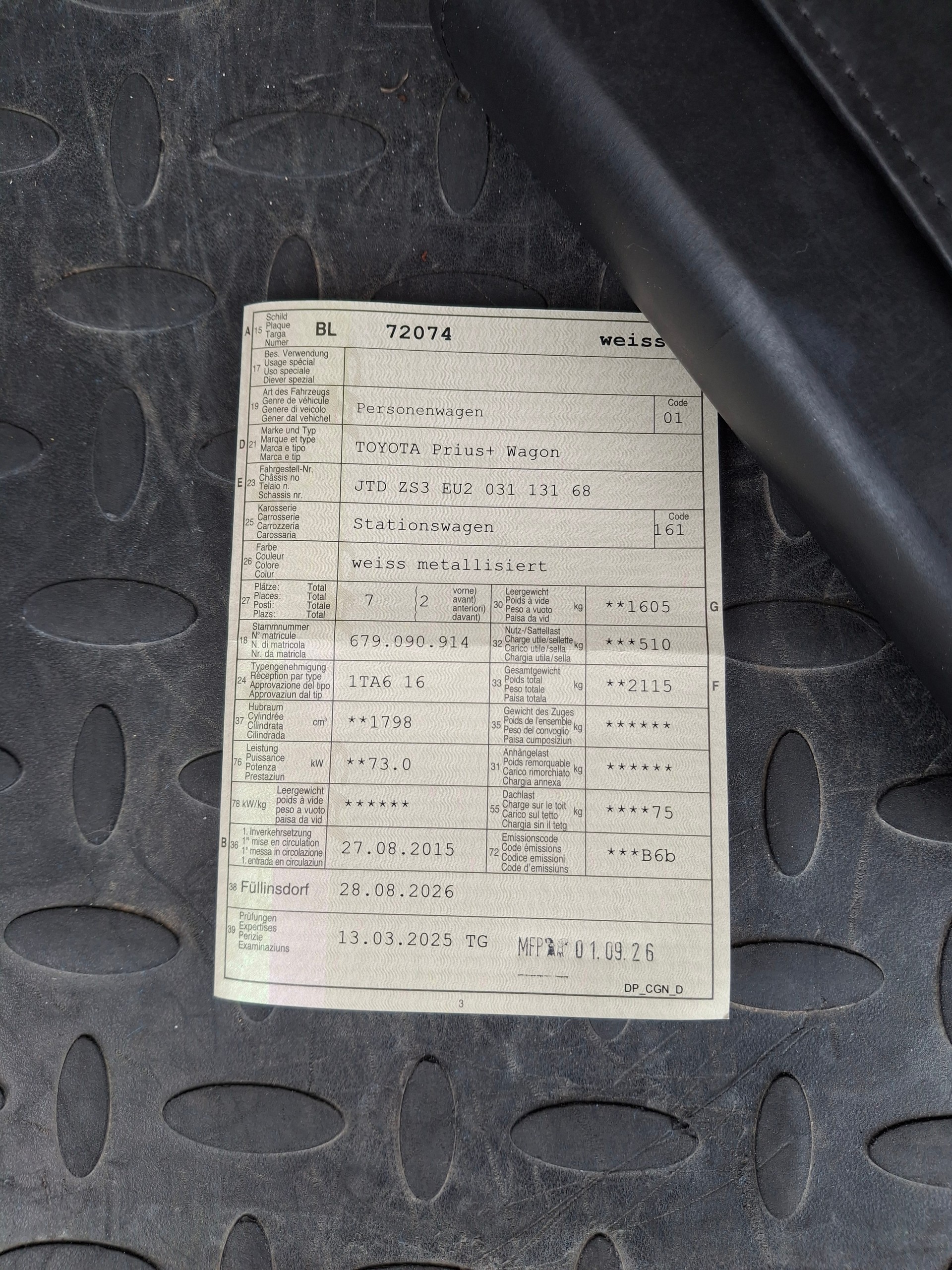 TOYOTA 1.8 VVTi HSD Sol-image-8
