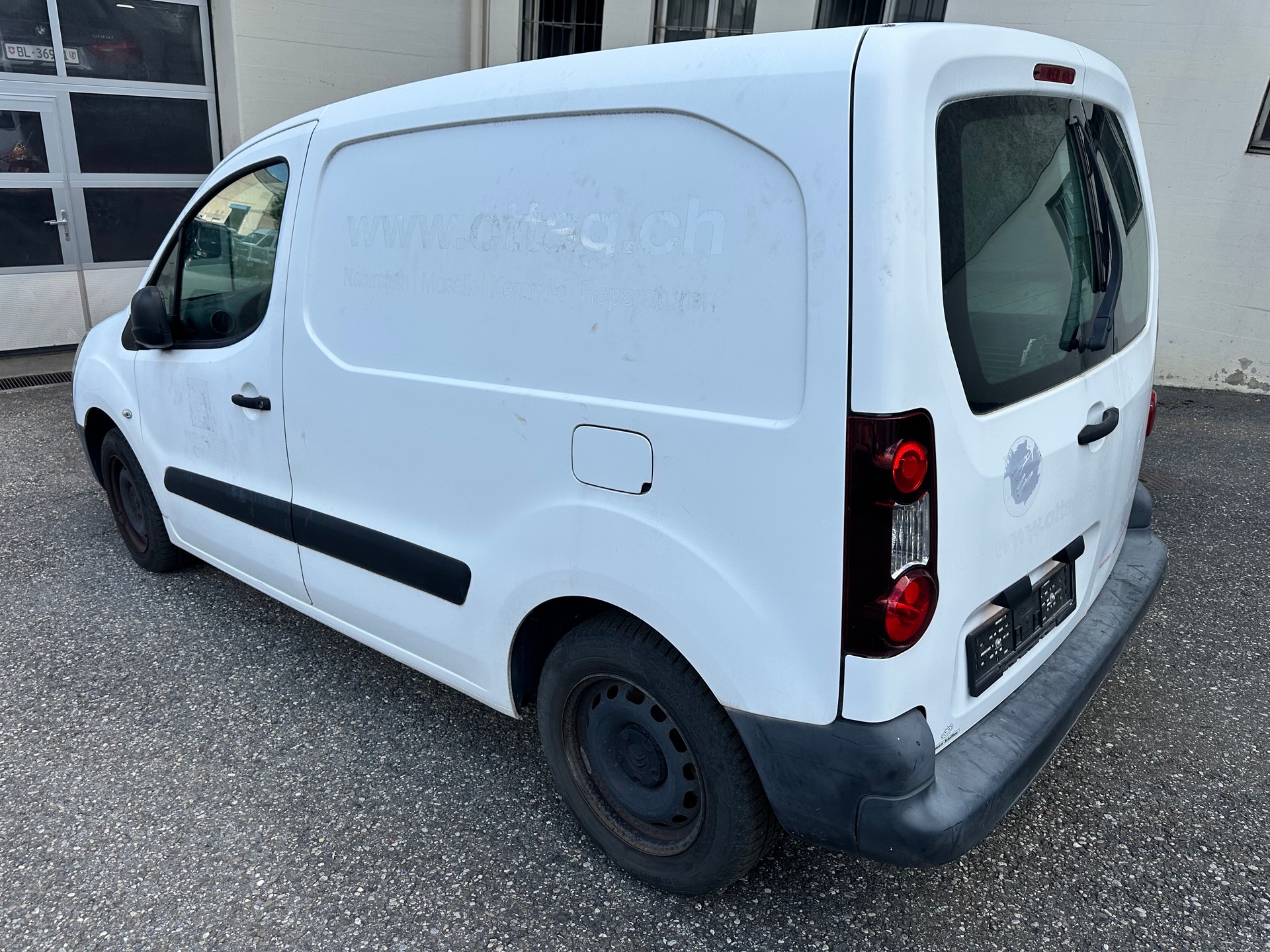 CITROEN Berlingo 1.6 VTi 98 Business-image-3