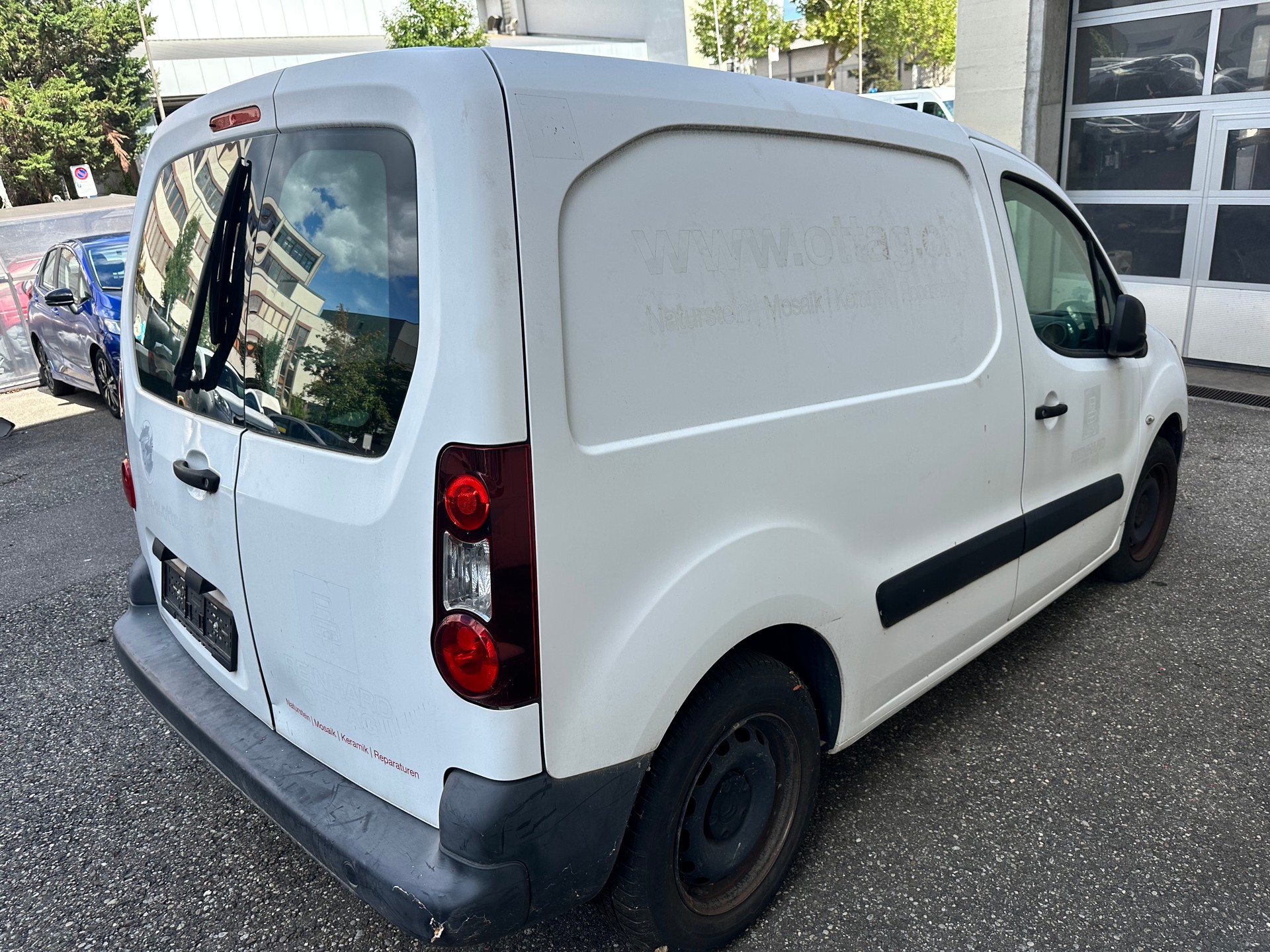 CITROEN Berlingo 1.6 VTi 98 Business-image-2