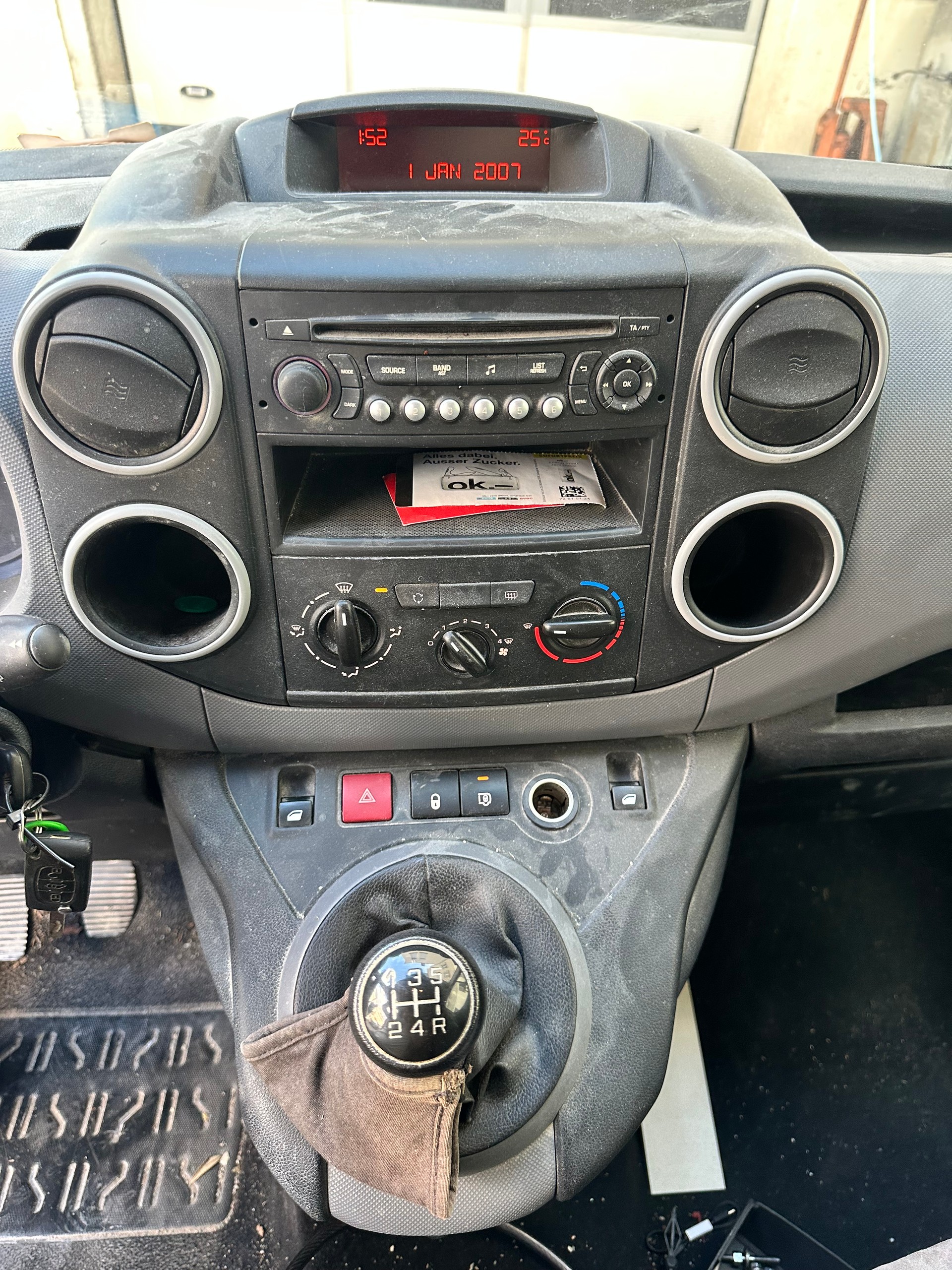 CITROEN Berlingo 1.6 VTi 98 Business-image-7