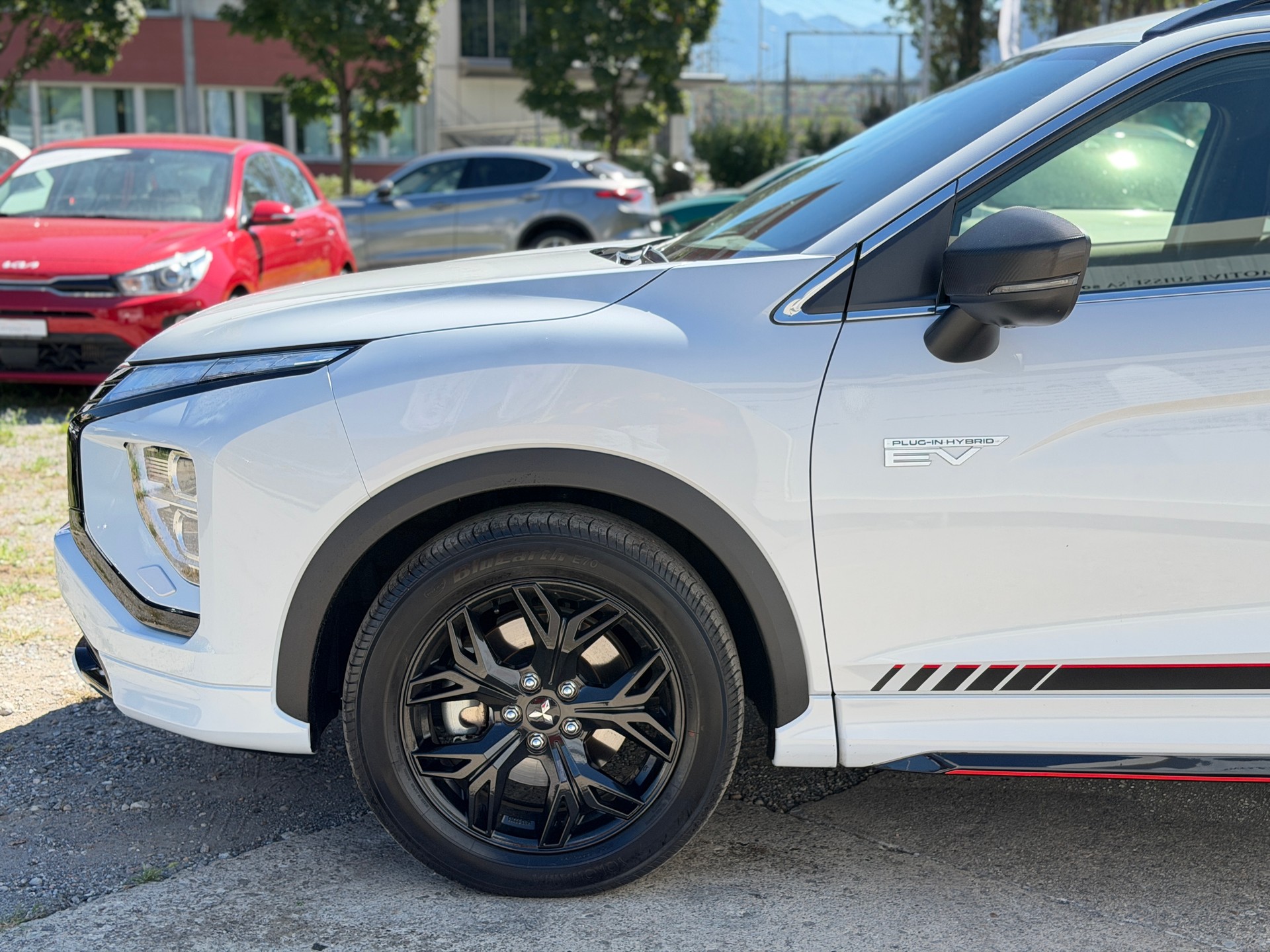 MITSUBISHI Eclipse Cross 2.4 PHEV Ralliart 4WD-image-3