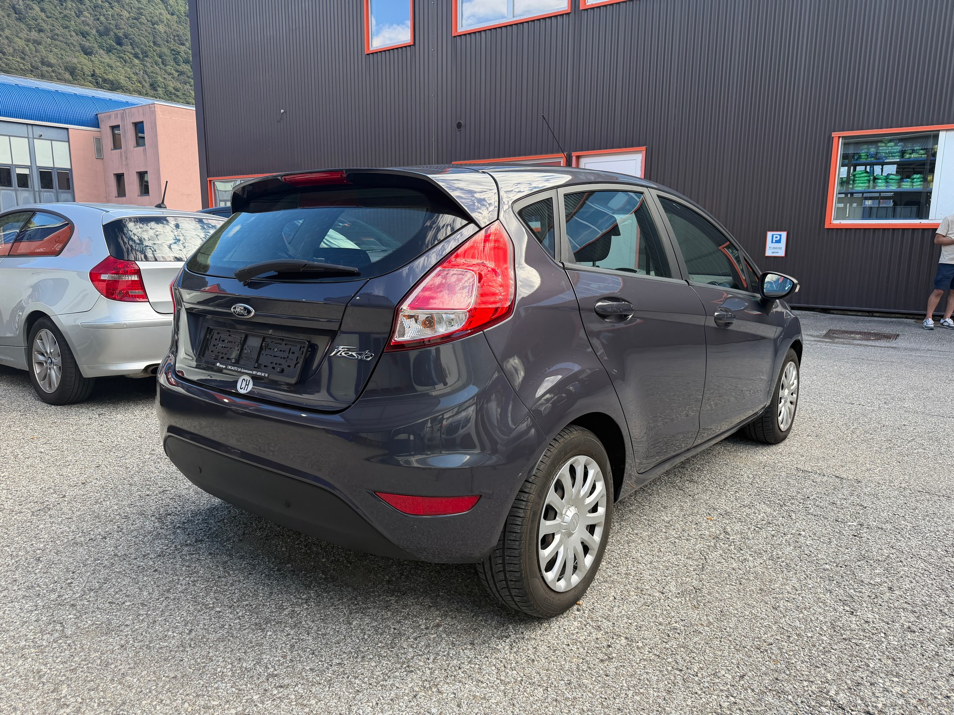 FORD Fiesta 1.5 TDCi Ambiente-image-1