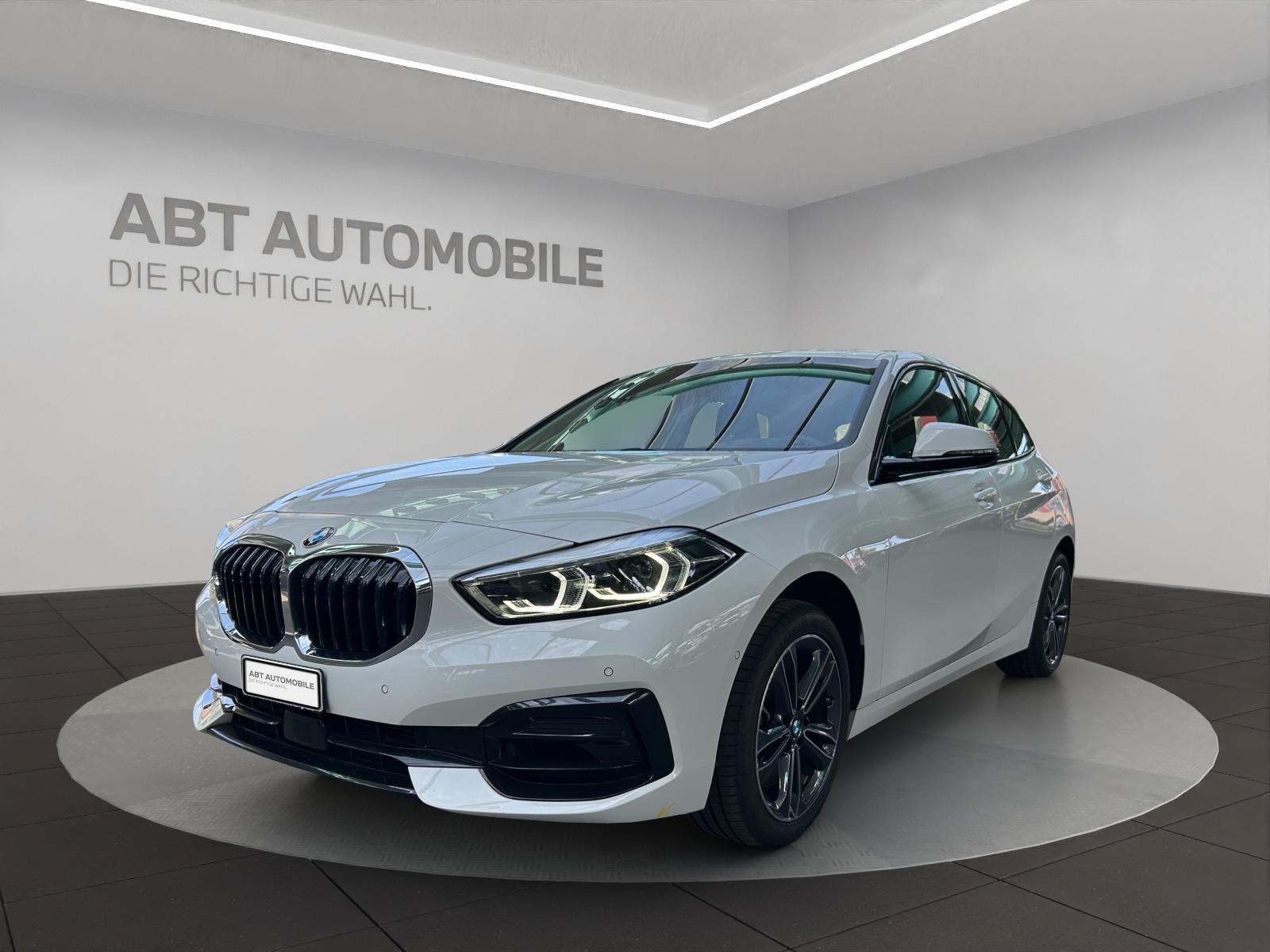BMW 120i-image-0