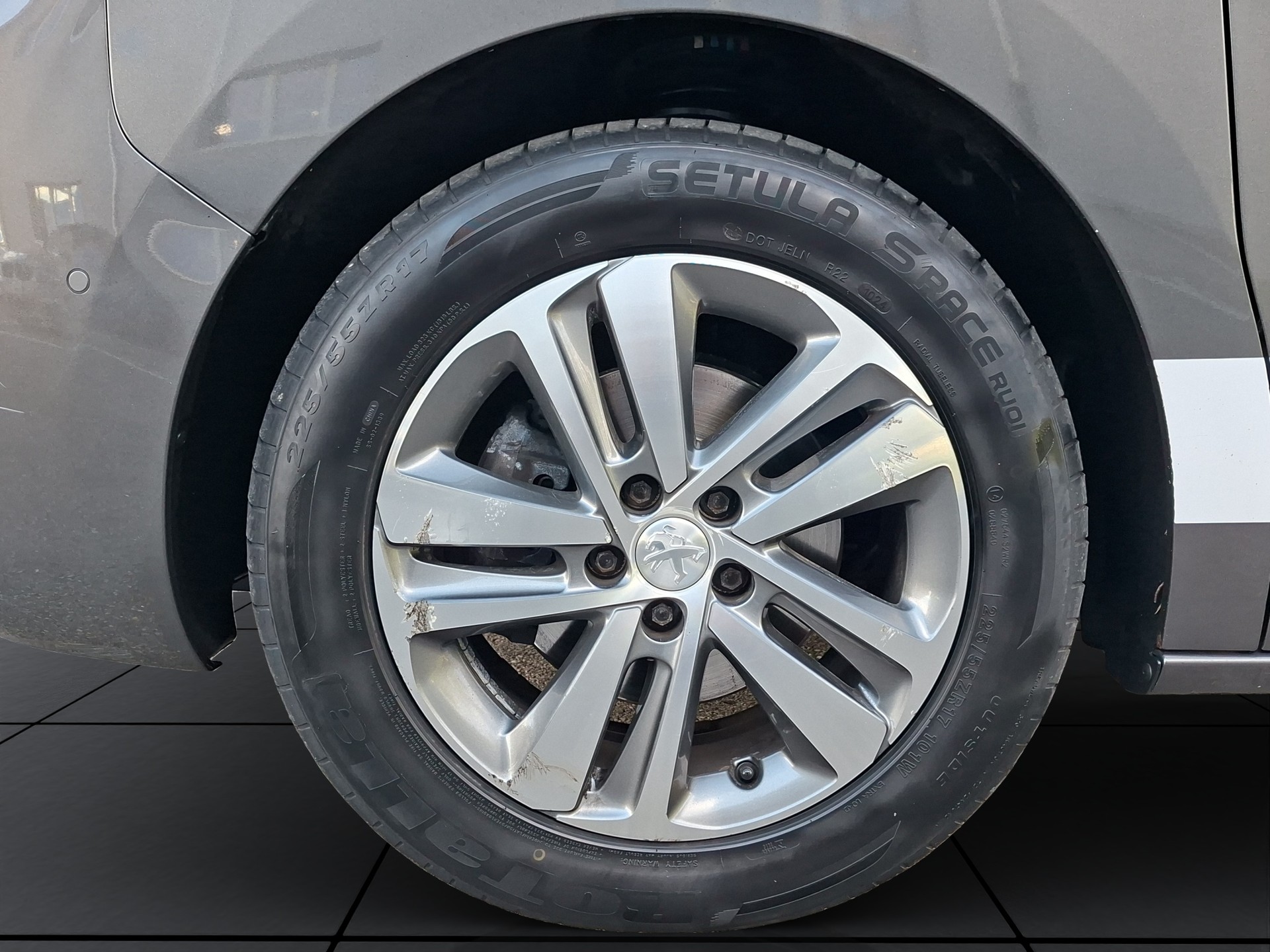 PEUGEOT Traveller 2.0 BlueHDi Business VIP Standard EAT-image-19