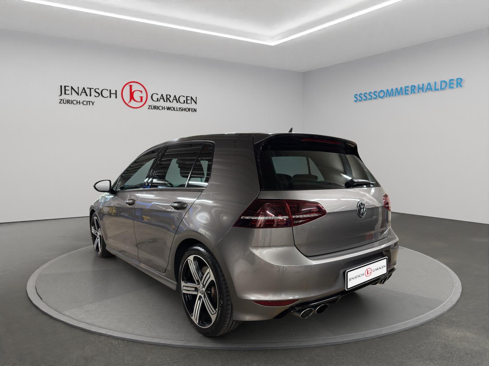 VW Golf VII 2.0 TSI R DSG 4motion-image-2