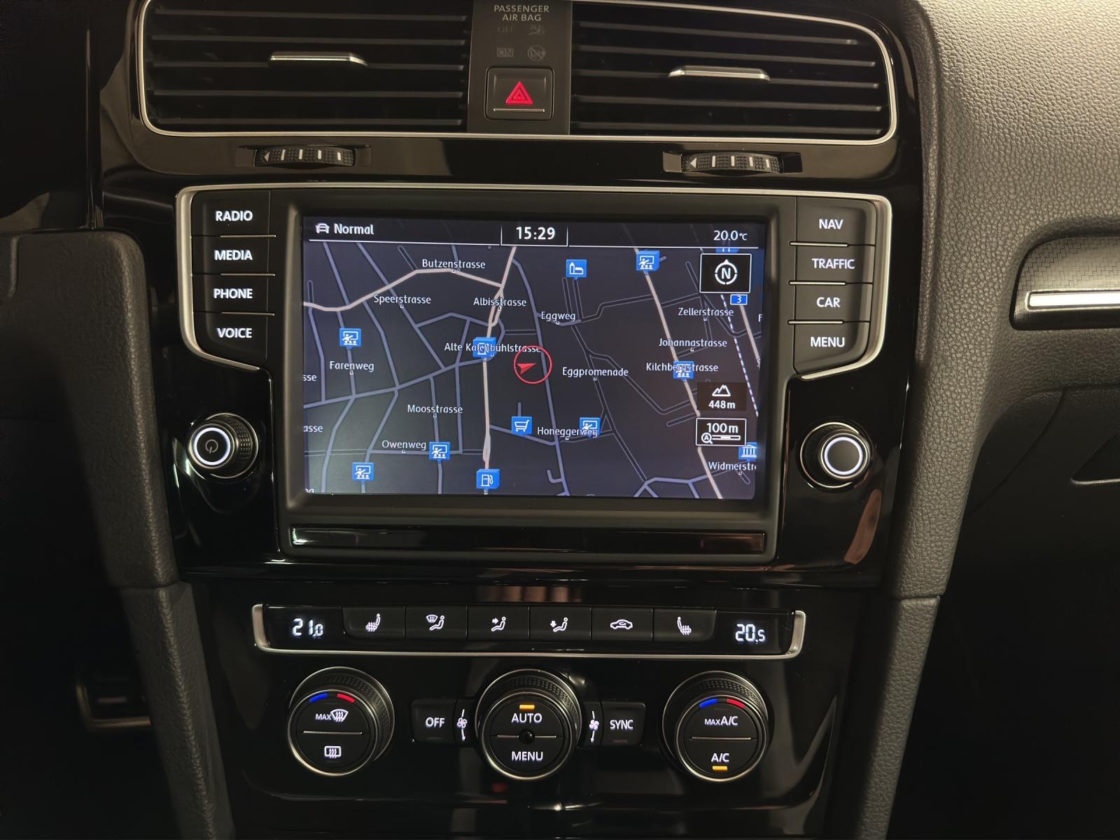 VW Golf VII 2.0 TSI R DSG 4motion-image-9