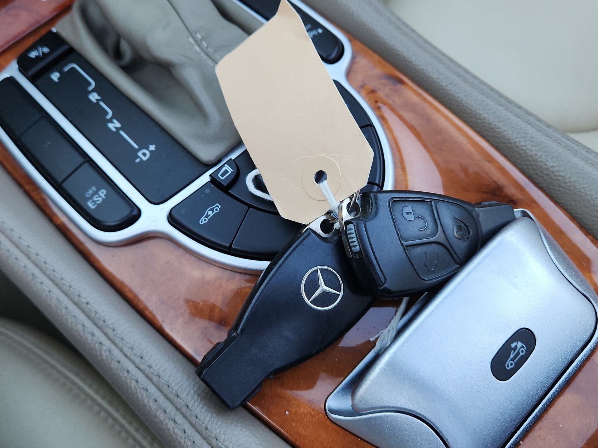 MERCEDES-BENZ SL 500 Automatic-image-19