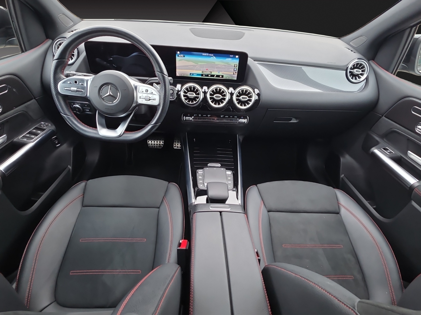 MERCEDES-BENZ B 220 4Matic AMG Line 7G-DCT-image-8