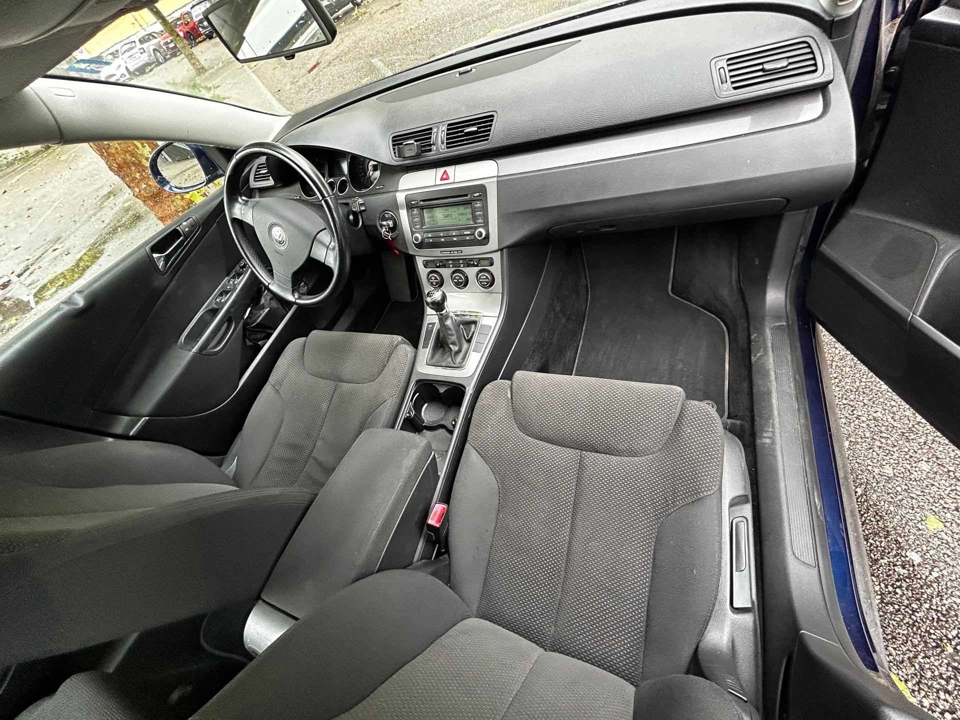 VW 2.0 FSI Comfortline-image-3
