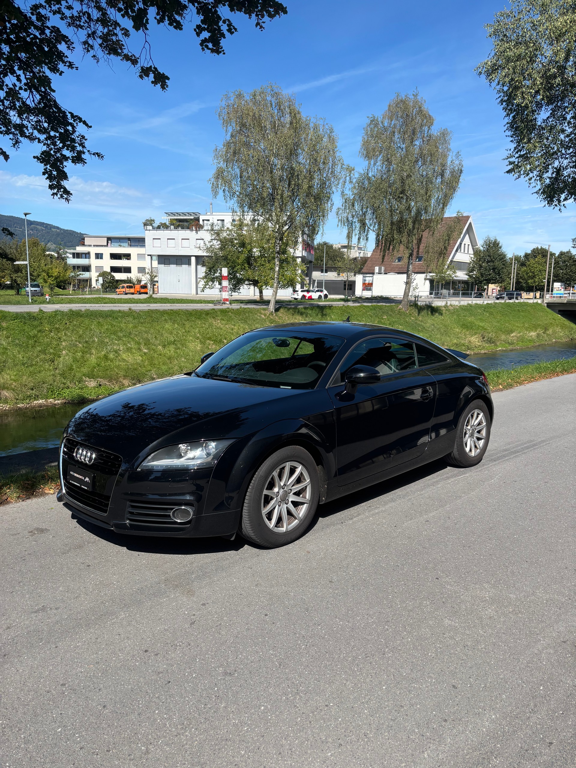 AUDI TT Coupé 2.0 TFSI-image-2