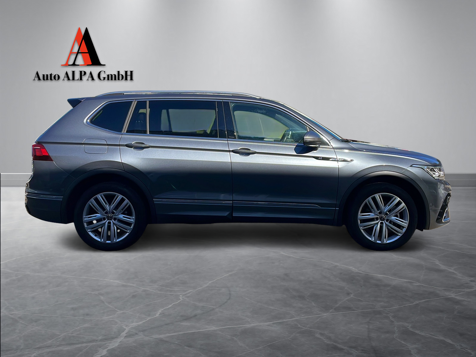 VW TIGUAN ALLSPACE 2.0 TSI R-LINE 4MOTION DSG – SPORTLICHER ALLROUNDER MIT 4MOTION | R-LINE-AUSFÜHRUNG |7 PLÄTZER-image-4