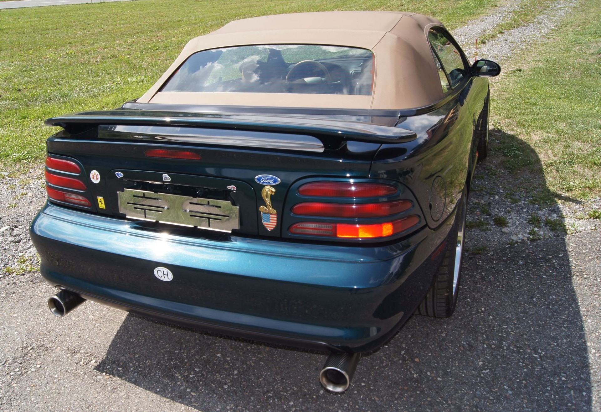 FORD MUSTANG-image-1