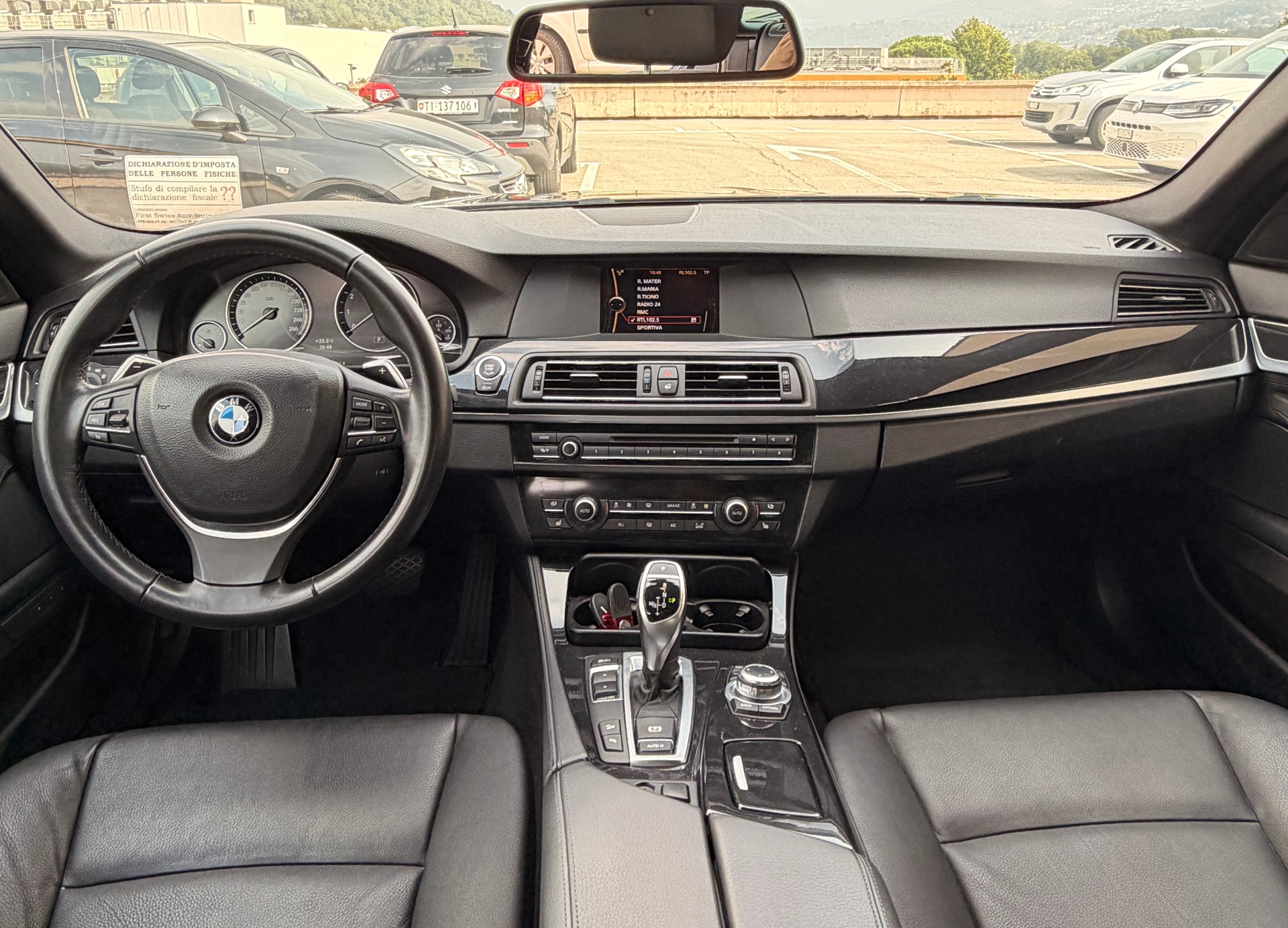 BMW 528i xDrive Touring Steptronic-image-9