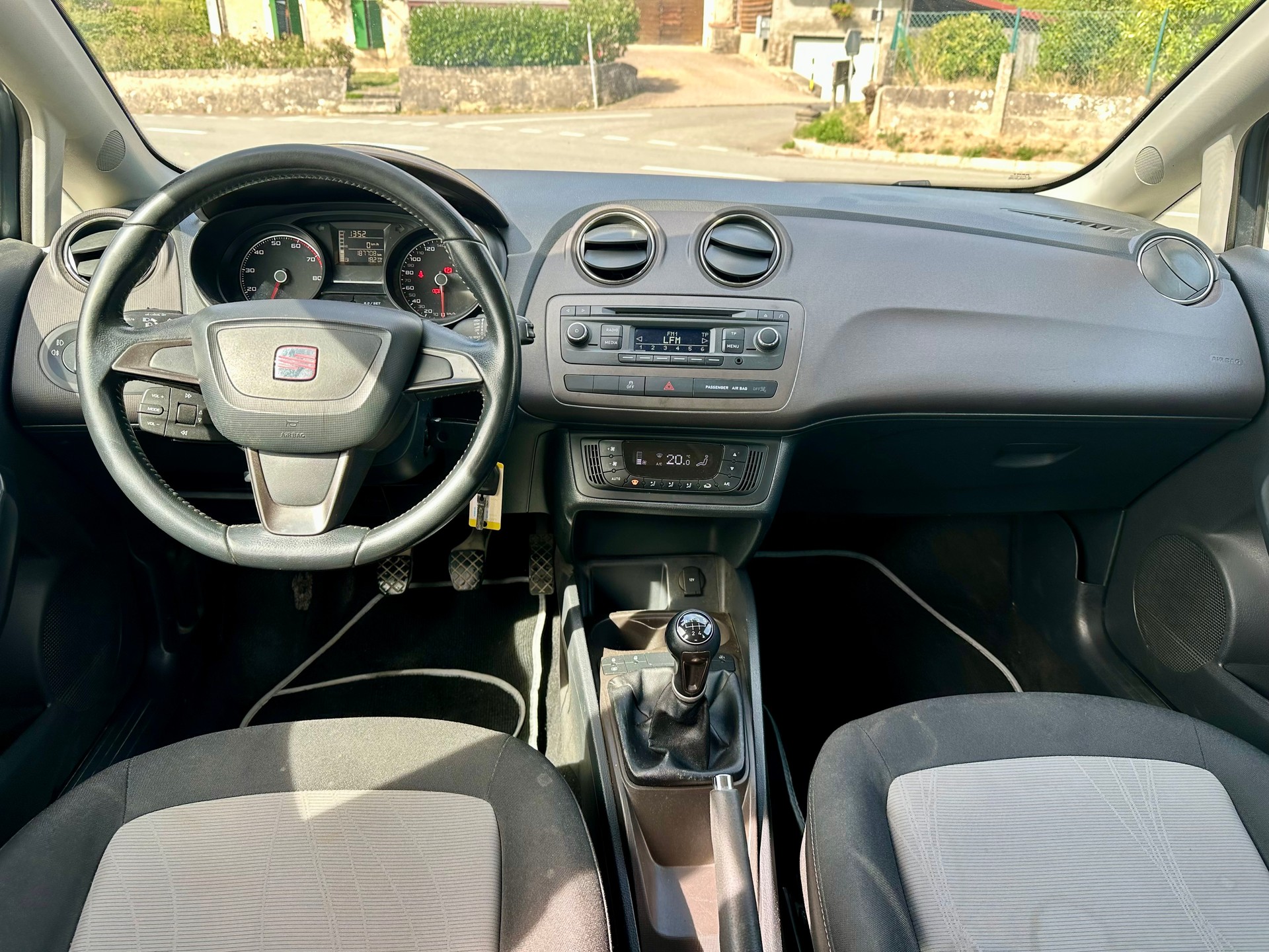 SEAT Ibiza 1.2 TSI Style-image-9