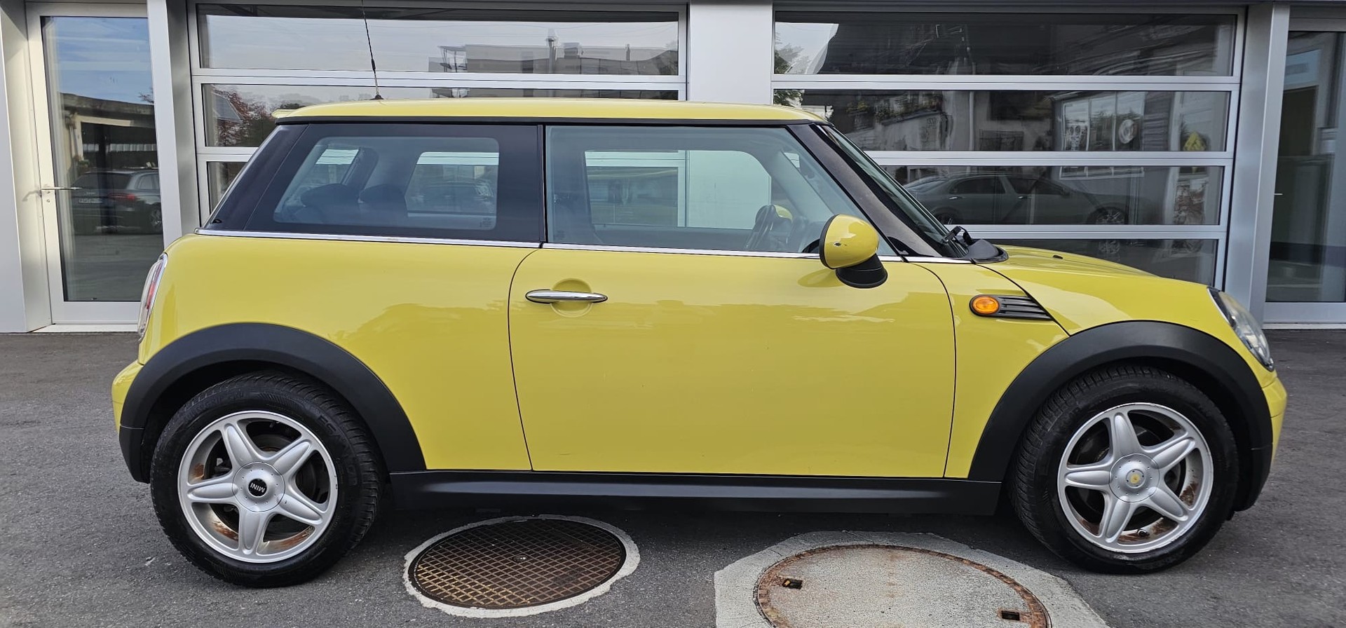 MINI Cooper Steptronic-image-4