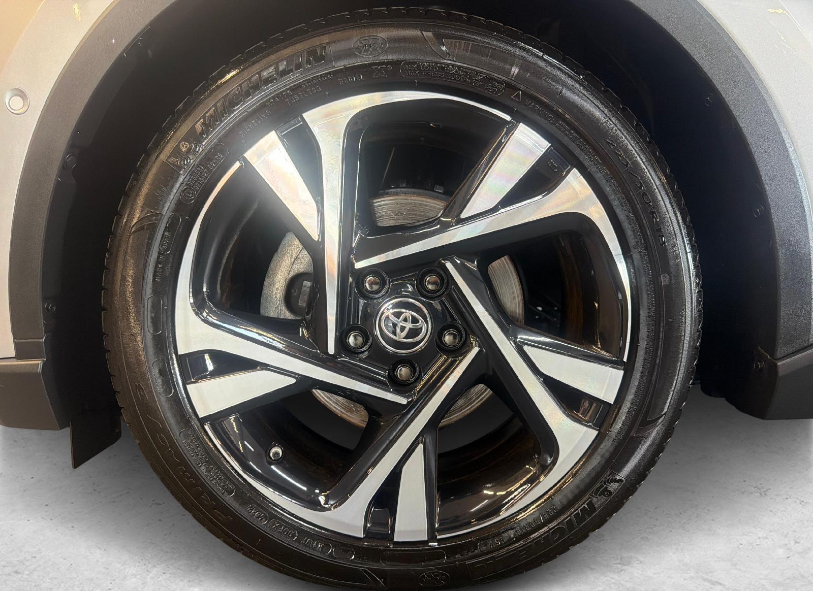 TOYOTA C-HR 1.8 VVTi HSD Trend-image-12