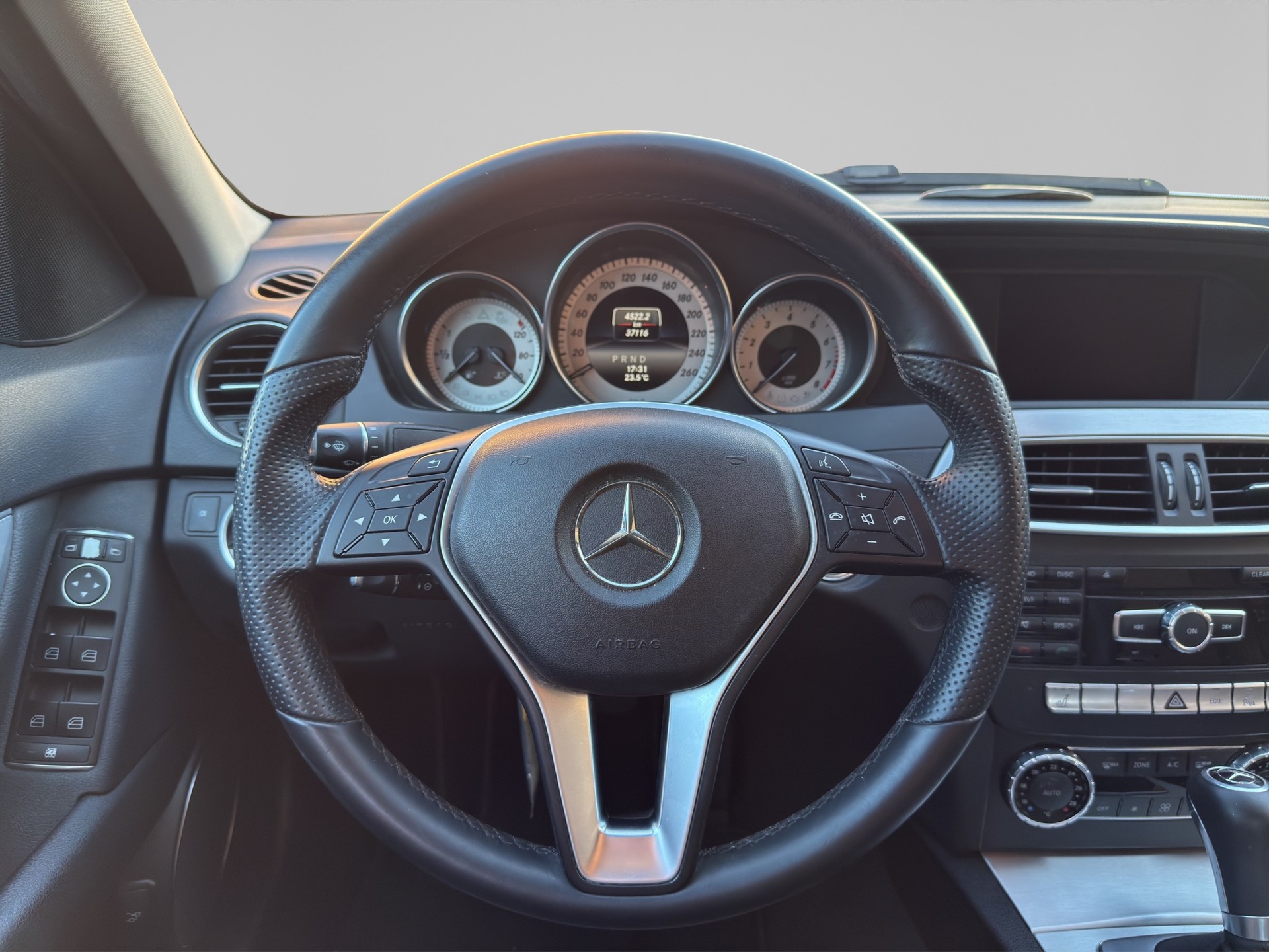 MERCEDES-BENZ C 180 7G-Tronic-image-9