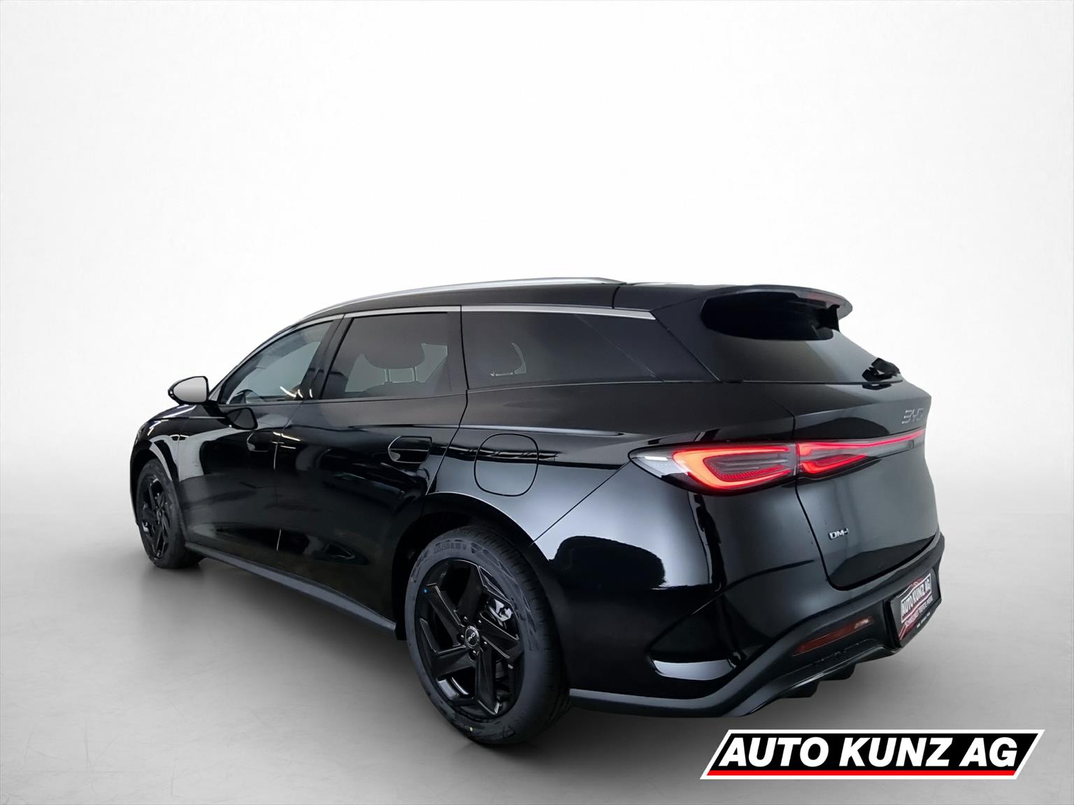 BYD Seal 6 DM-i Touring Comfort-showroom-element-3