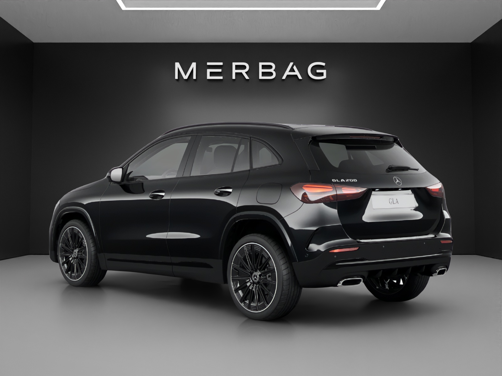 MERCEDES-BENZ GLA 200 7G-DCT-image-4