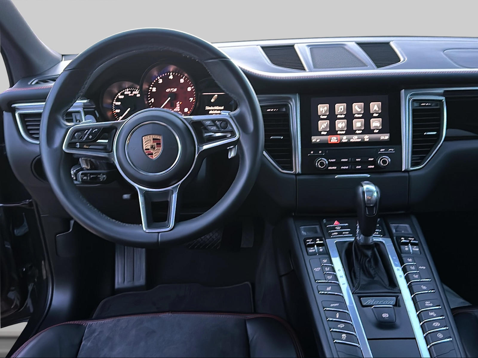 PORSCHE Macan GTS PDK-image-13
