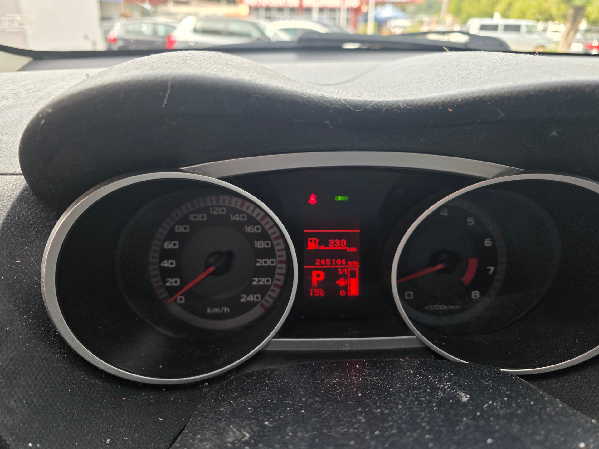 MITSUBISHI Outlander 2.4 Intense 4WD-image-13