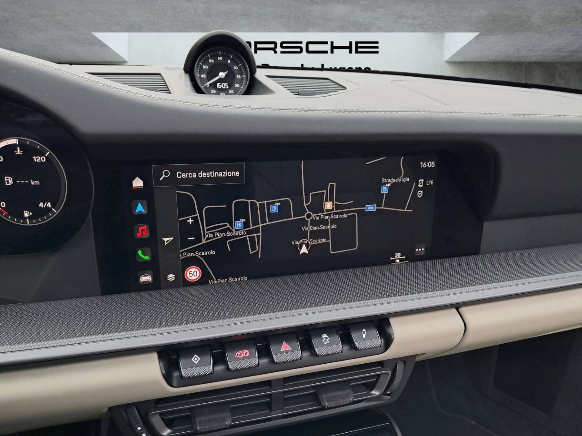 PORSCHE 911 Targa 4S-image-21