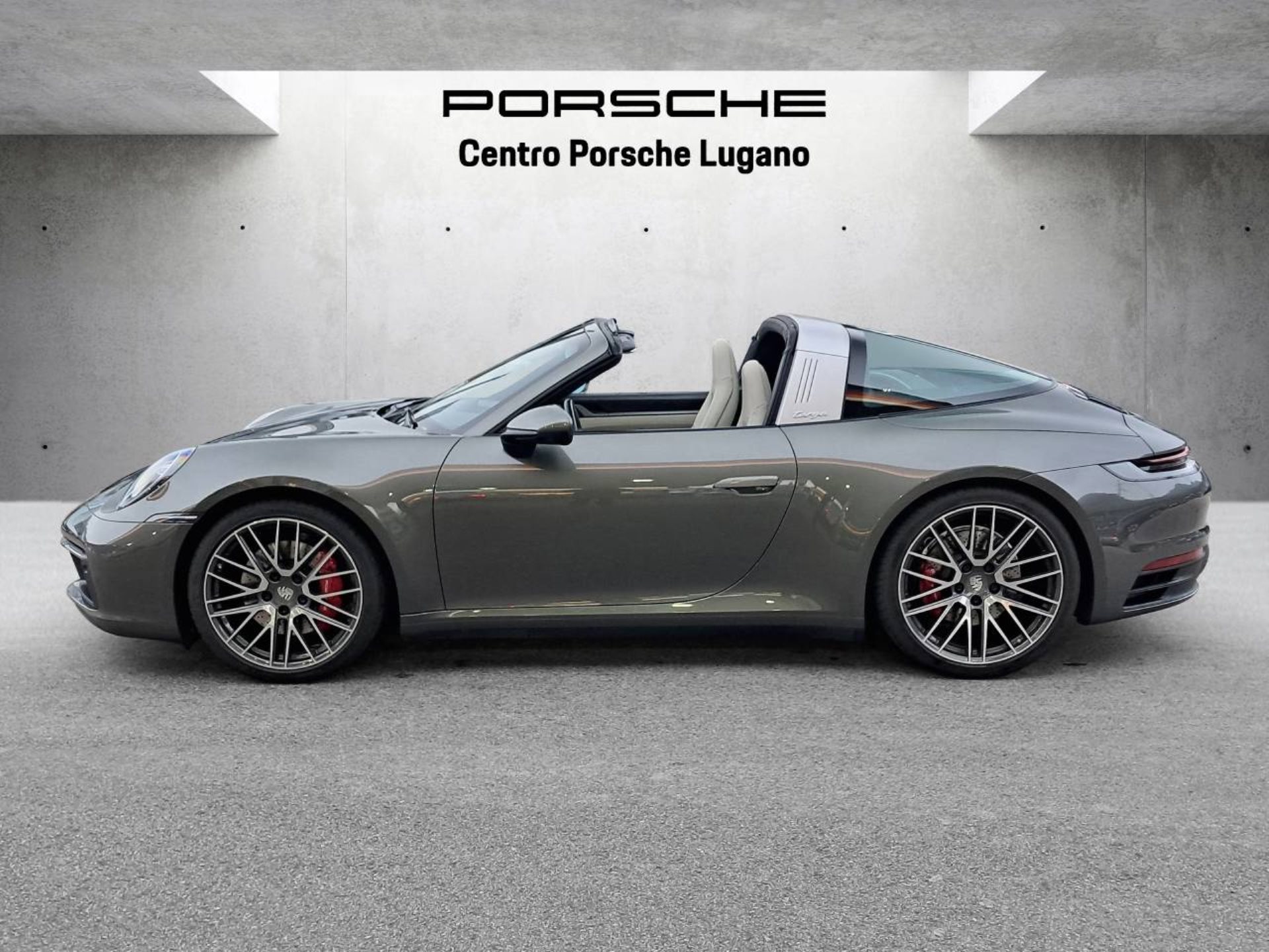 PORSCHE 911 Targa 4S-image-1