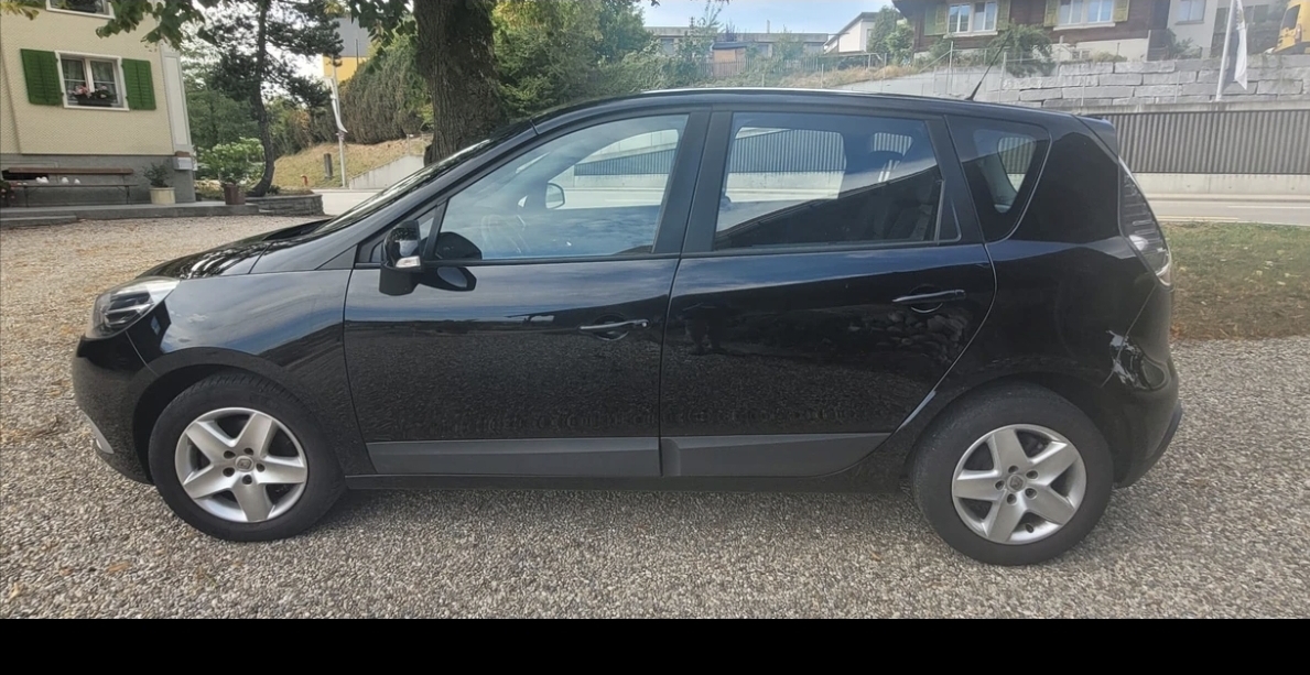 RENAULT Scénic 1.2 16V Turbo Dynamique-image-2