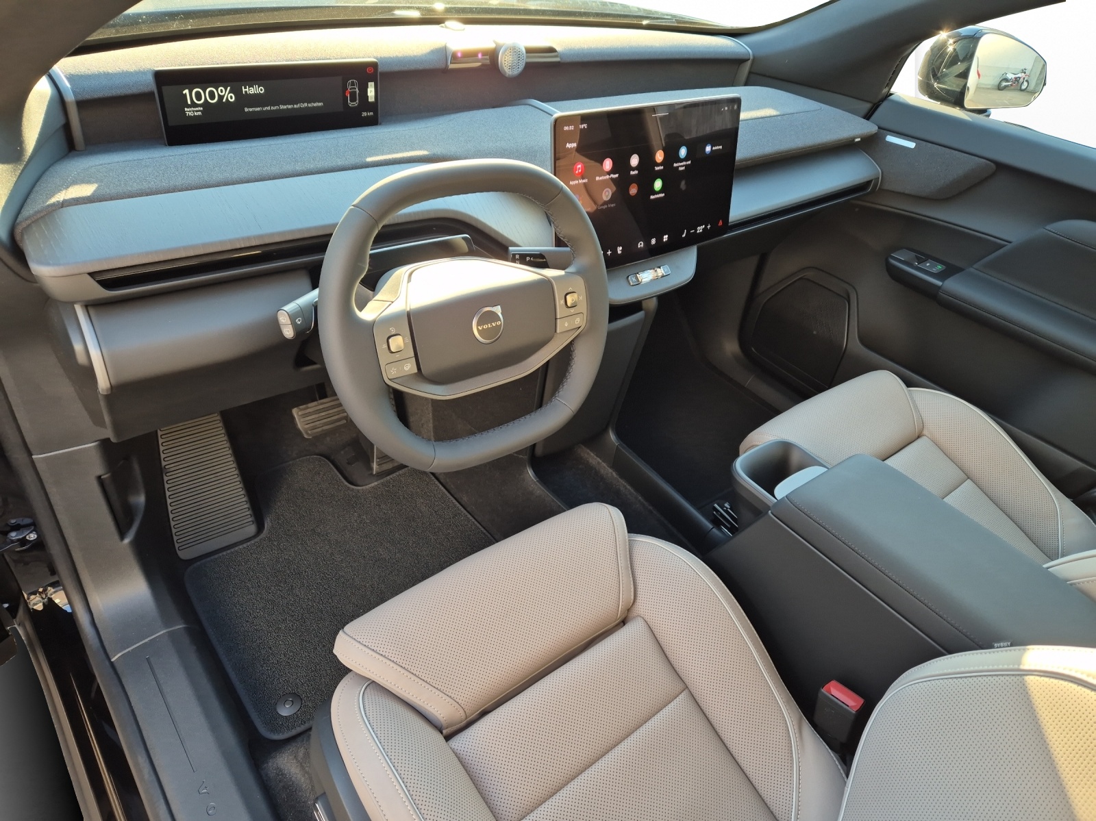 VOLVO EX60 Twin Ultra AWD-image-8