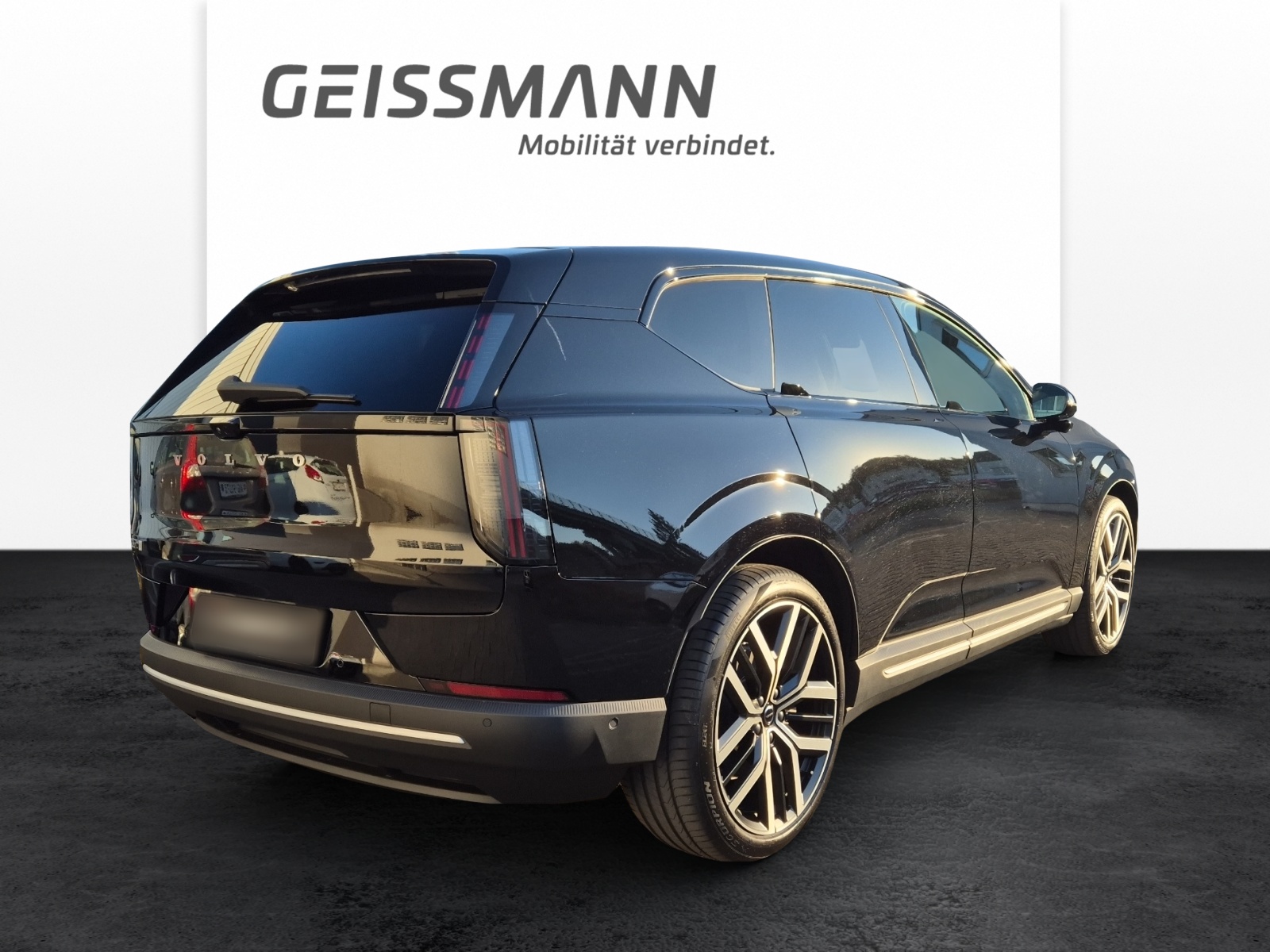 VOLVO EX60 Twin Ultra AWD-image-4