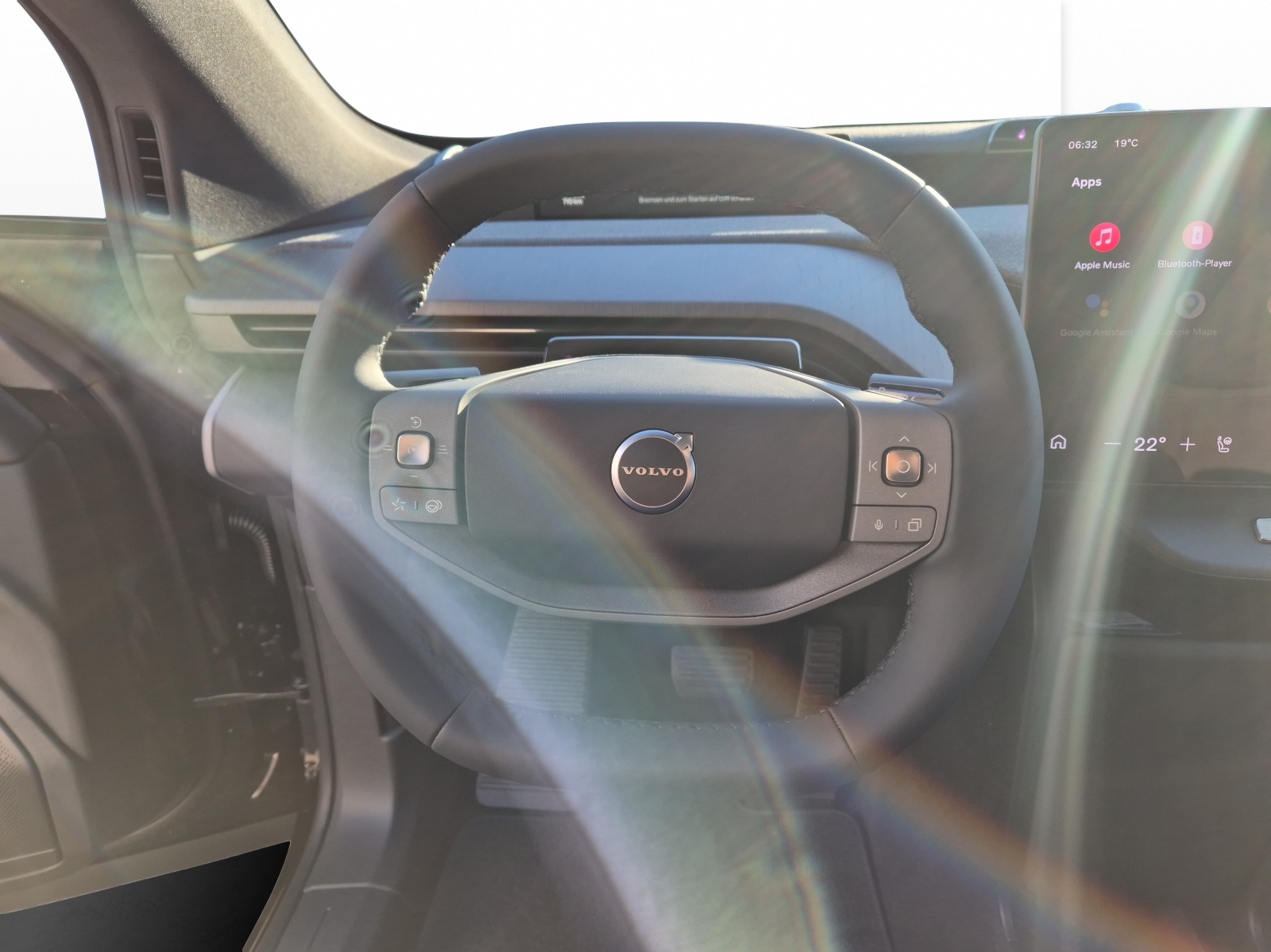VOLVO EX60 Twin Ultra AWD-image-9