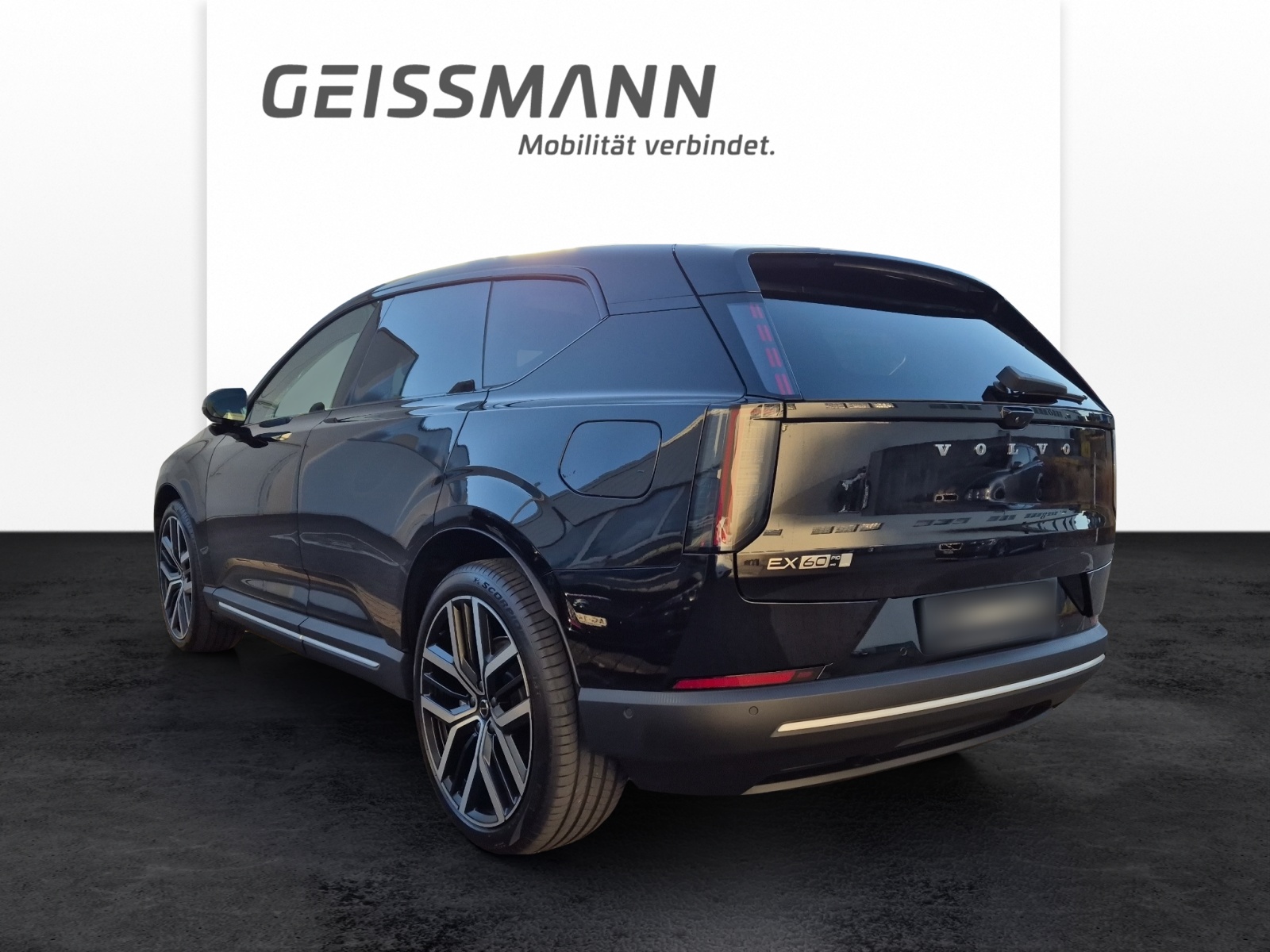 VOLVO EX60 Twin Ultra AWD-image-5