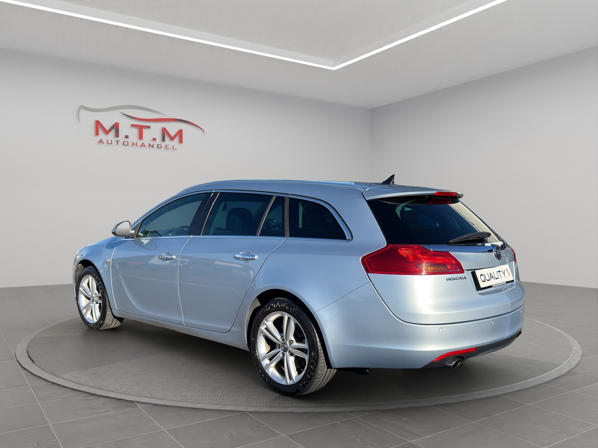 OPEL Insignia ST 2.0 Turbo Sport 4WD Aut.-image-8