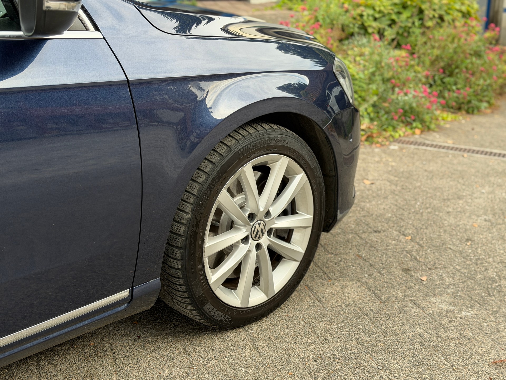 VW Passat Variant 3.6 FSI Highline 4Motion DSG-image-13