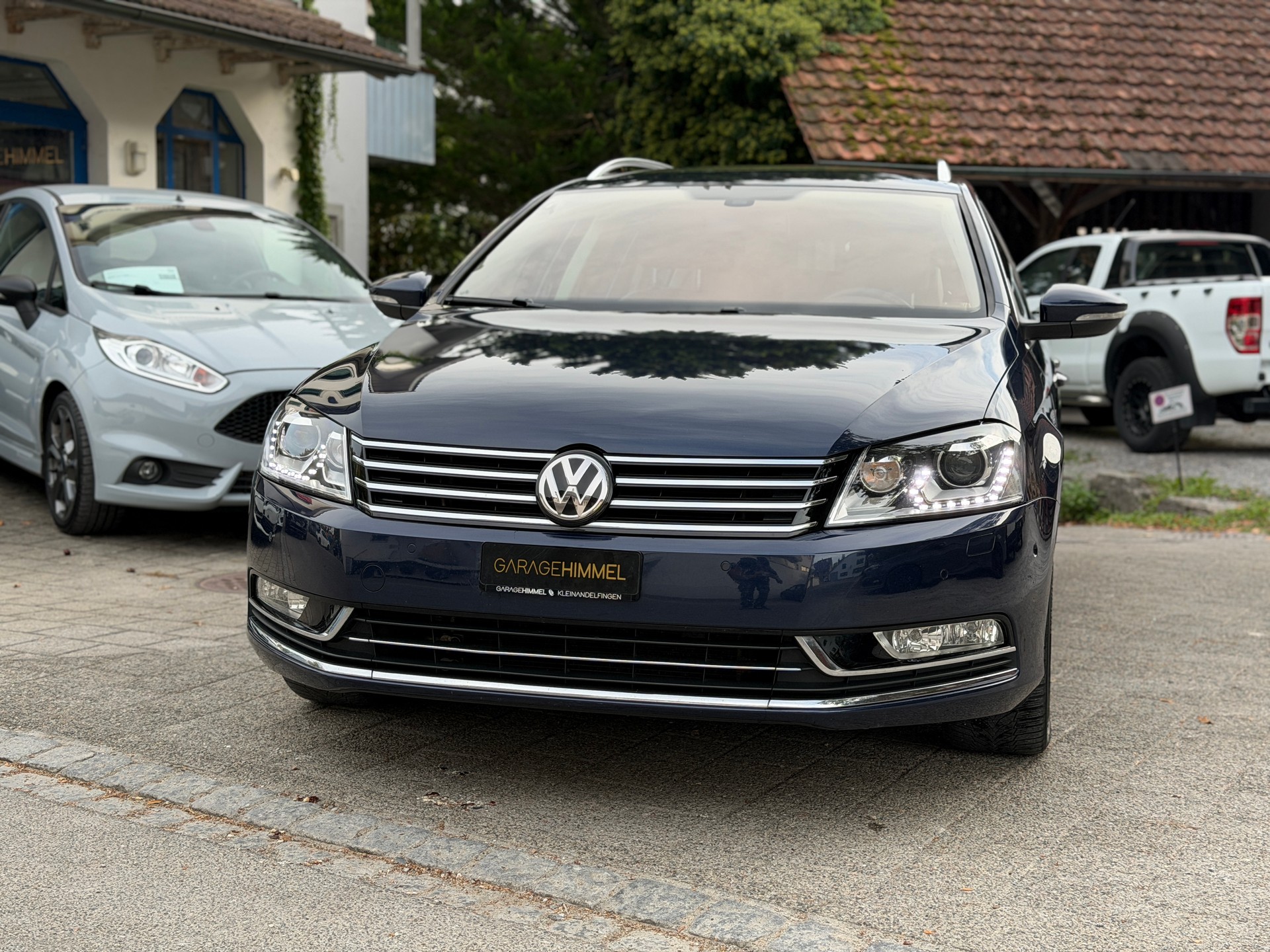 VW Passat Variant 3.6 FSI Highline 4Motion DSG-image-2