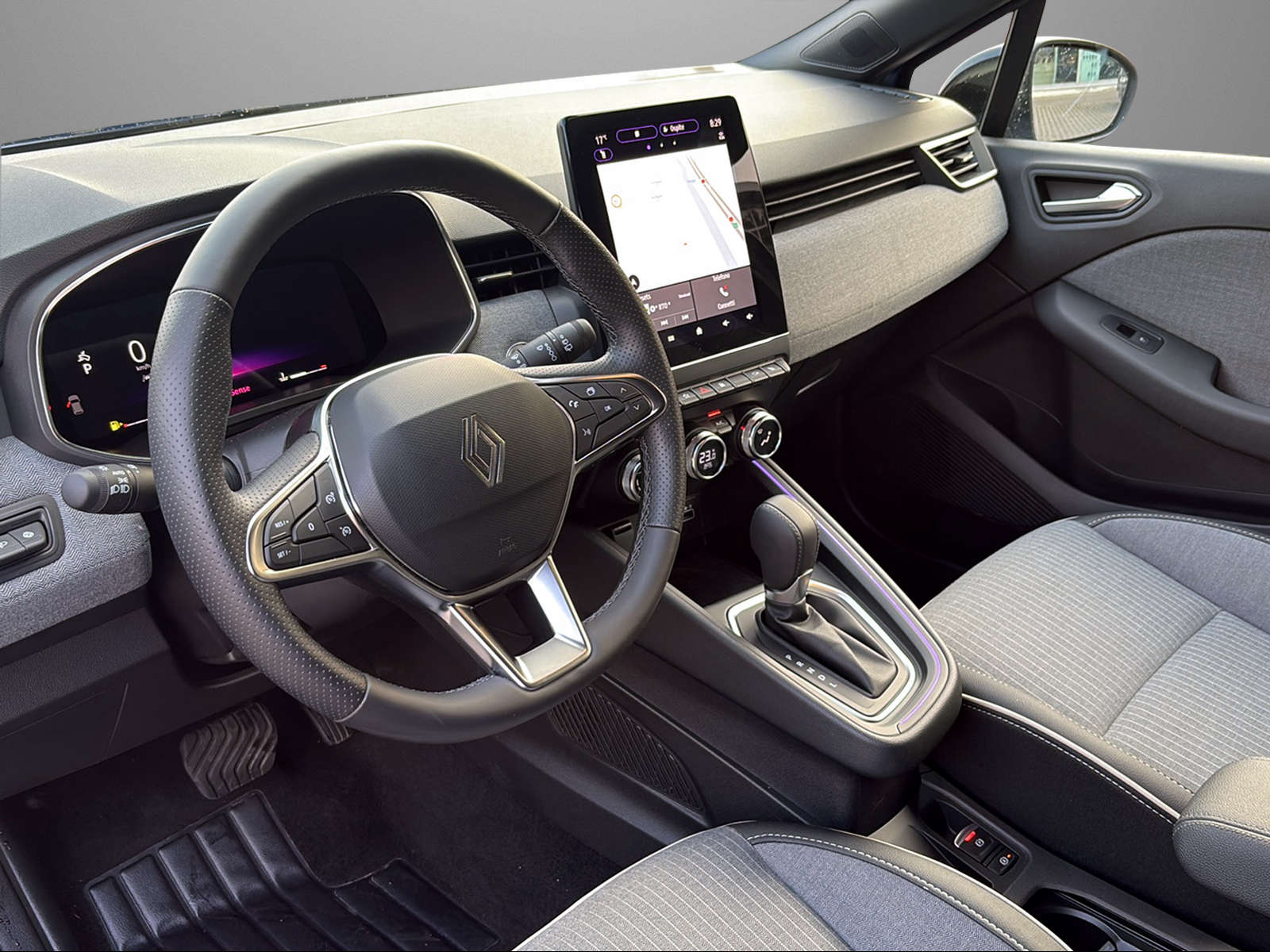 RENAULT Clio 1.0 Techno X-Tronic-image-7