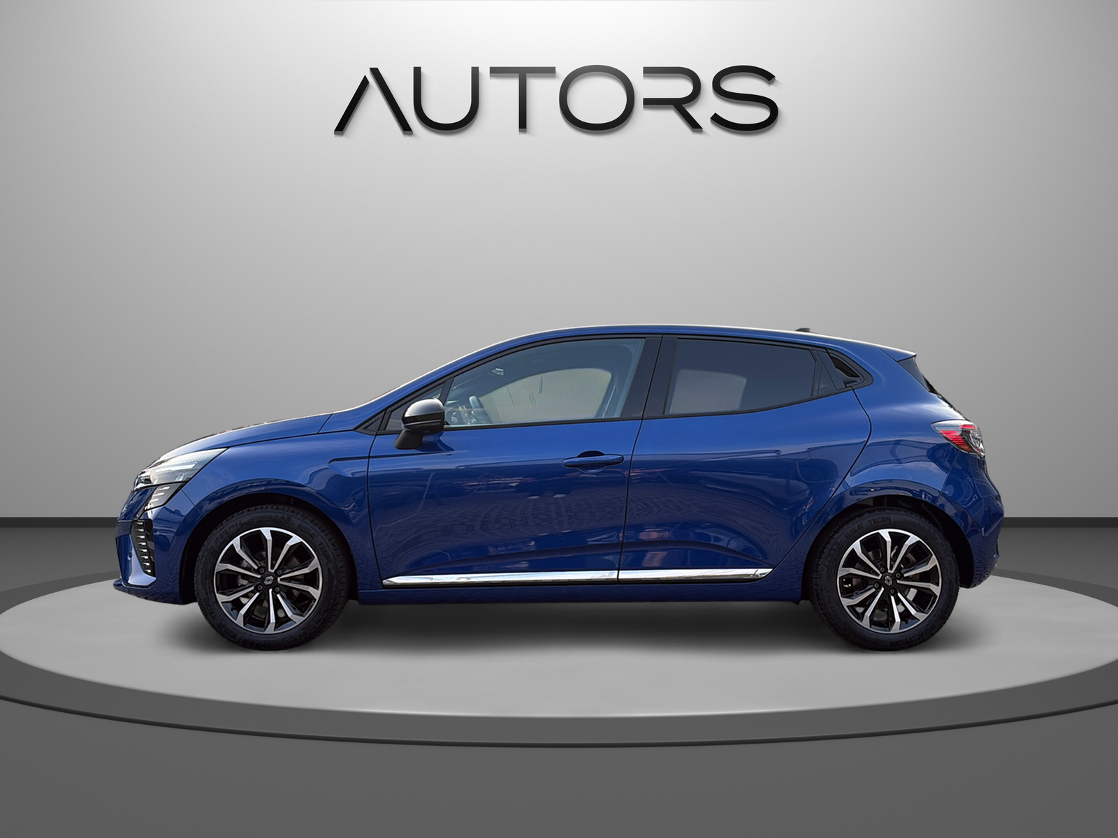 RENAULT Clio 1.0 Techno X-Tronic-image-3