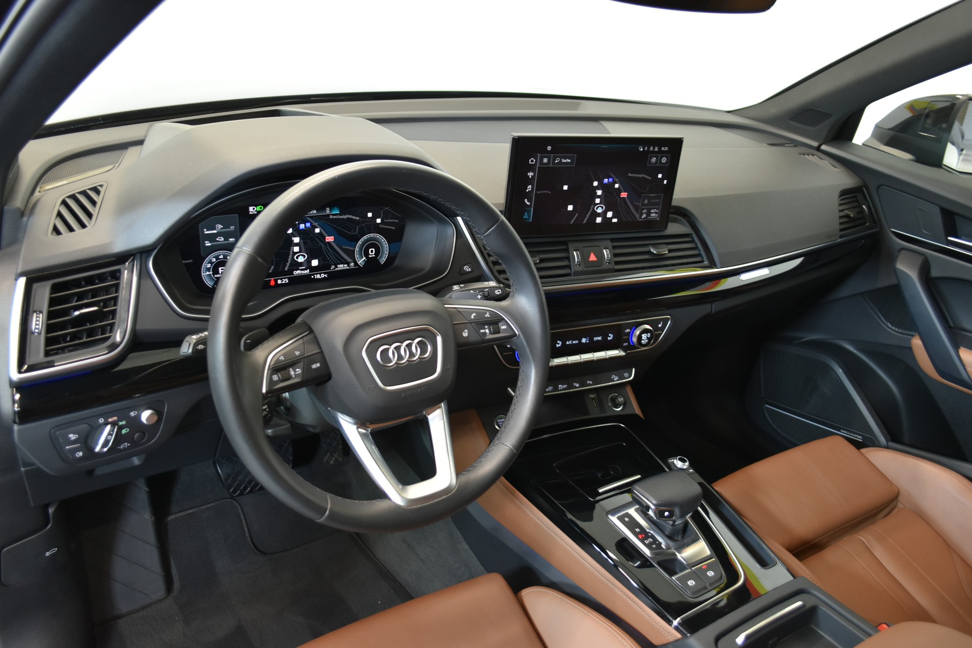 AUDI Q5 Sportback 50 TFSI e PHEV S line quattro S-tronic-image-5