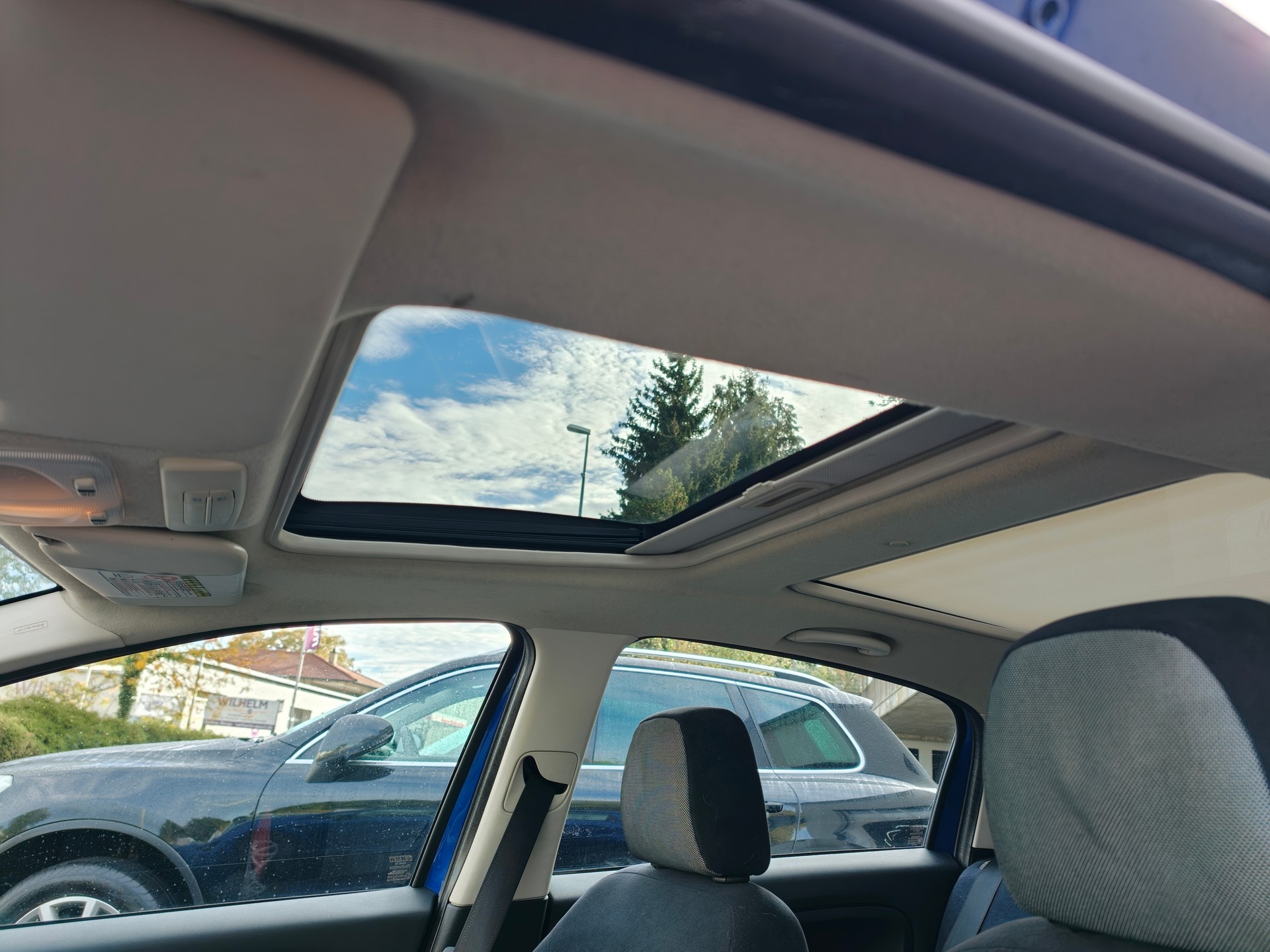 FIAT Punto 1.4 Emotion Design "GIUGIARO"-image-10