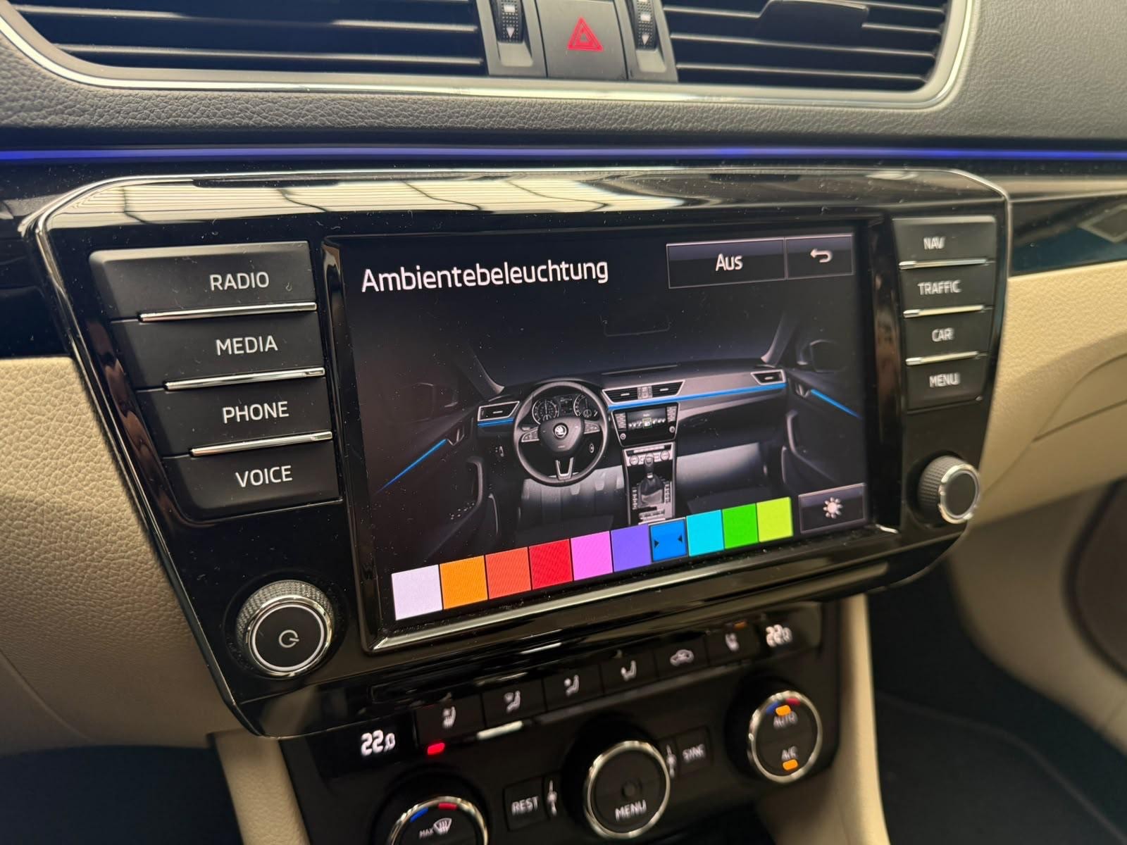 SKODA Superb 2.0TSI L&K 4x4 DSG-image-17