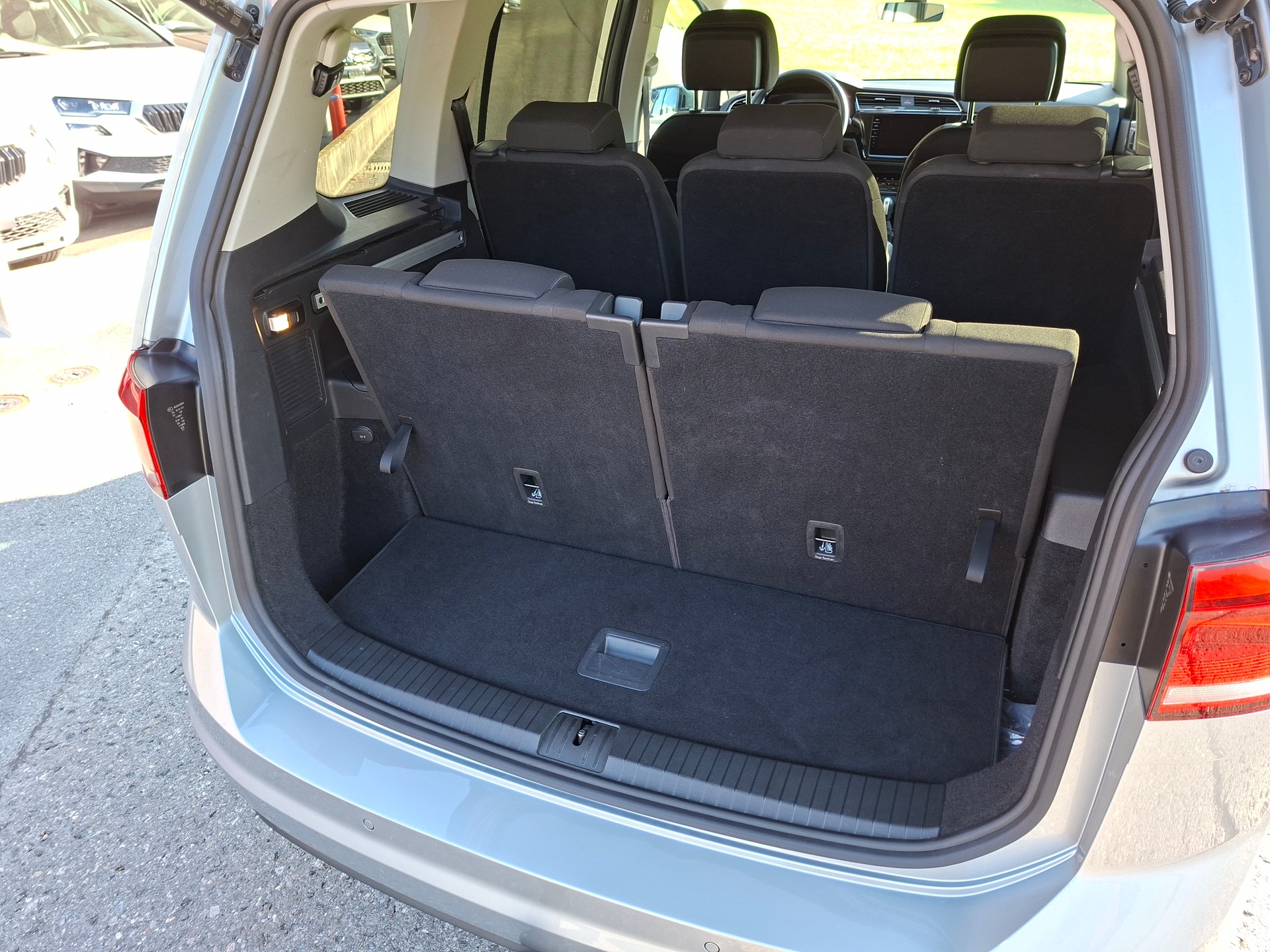 VW Touran 1.5 TSI EVO Highline DSG *Anhängerkupplung&Herstellergarantie*-image-14