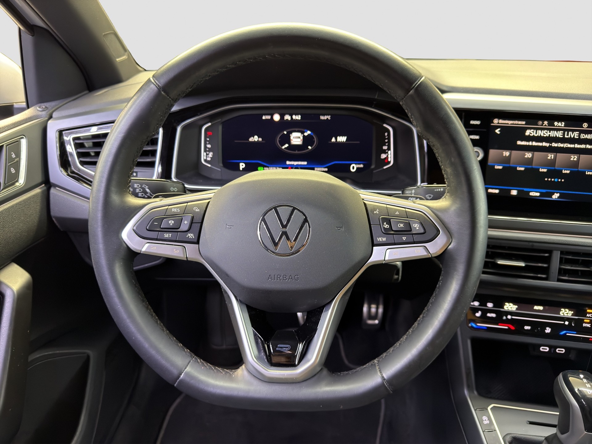 VW Polo 1.0 TSI R-Line DSG-image-12