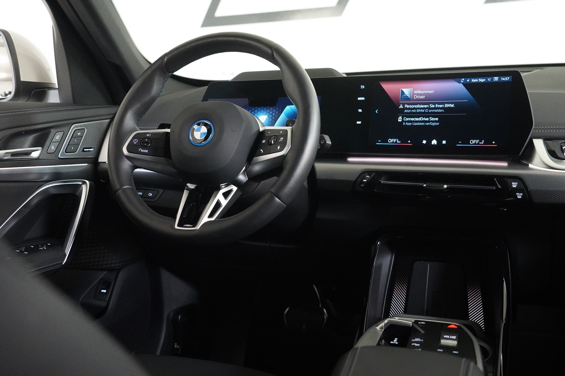 BMW X1 xDrive 30e M Sport-image-22