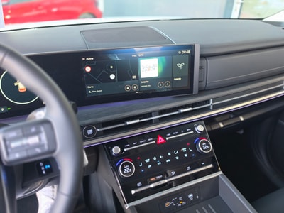 Hyundai Santa Fe 1.6 HEV Amp. 4WD — photo 6