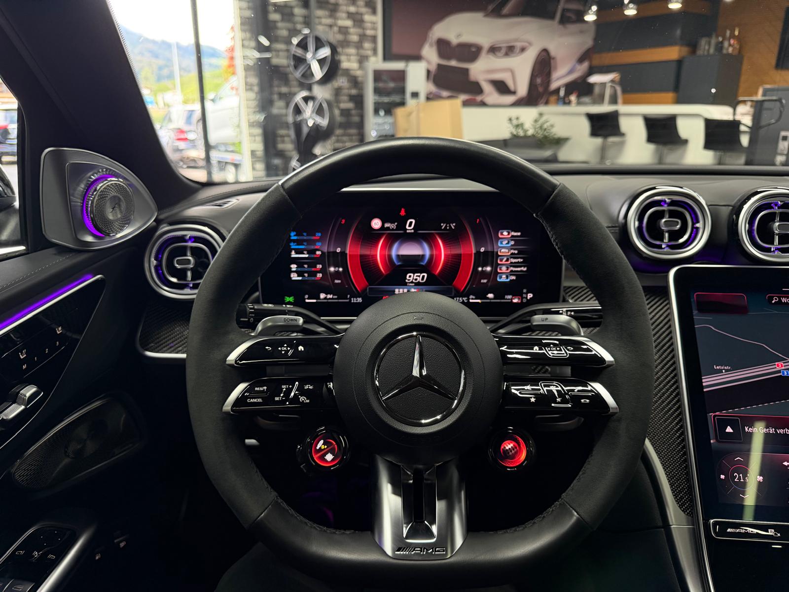 MERCEDES-BENZ C 63 S AMG E Limited White&Black Performance 680PS 4 Matic 5 Jahre Werksgarantie & Gratisservice-image-10