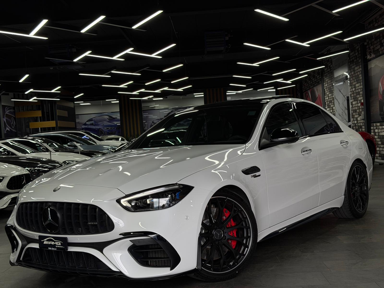 MERCEDES-BENZ C 63 S AMG E Limited White&Black Performance 680PS 4 Matic 5 Jahre Werksgarantie & Gratisservice-image-0