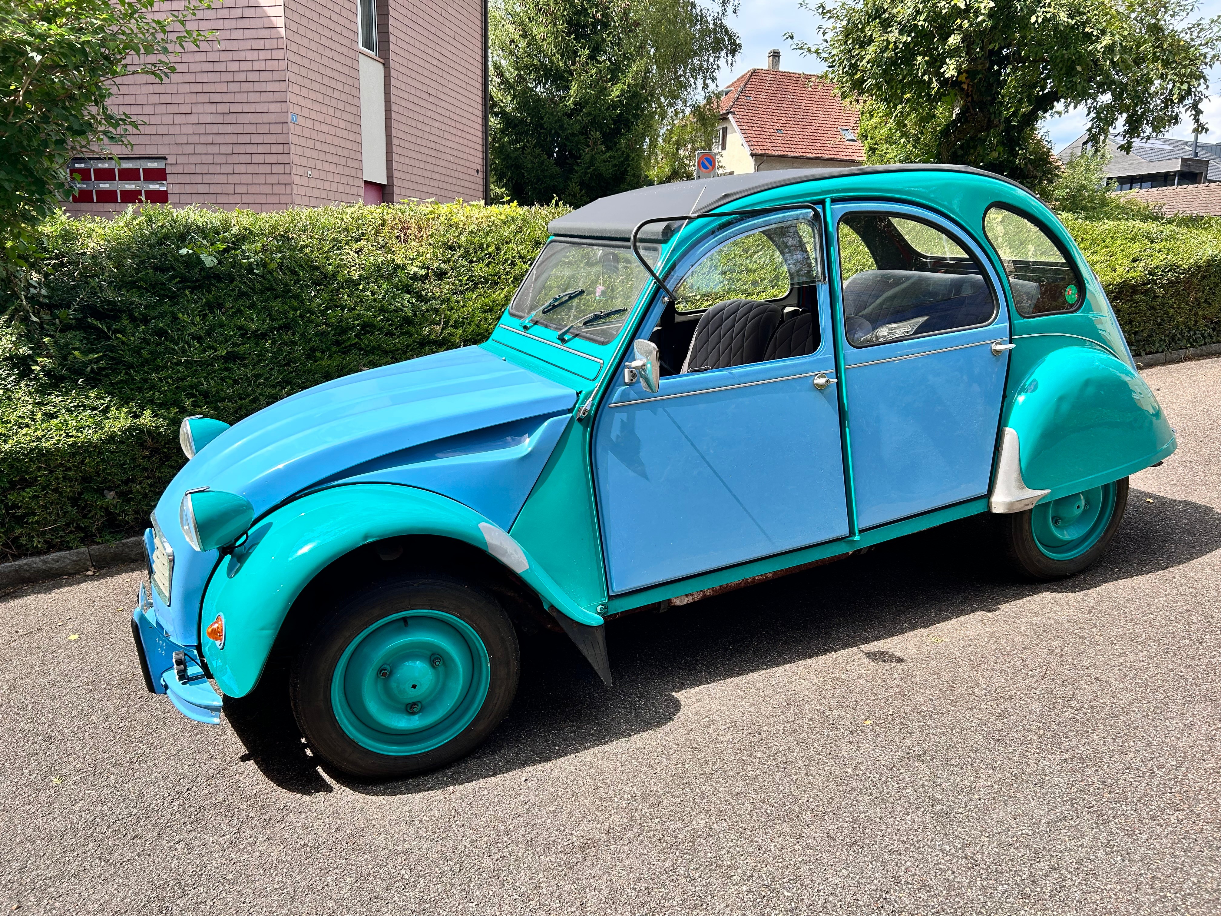 Car photo